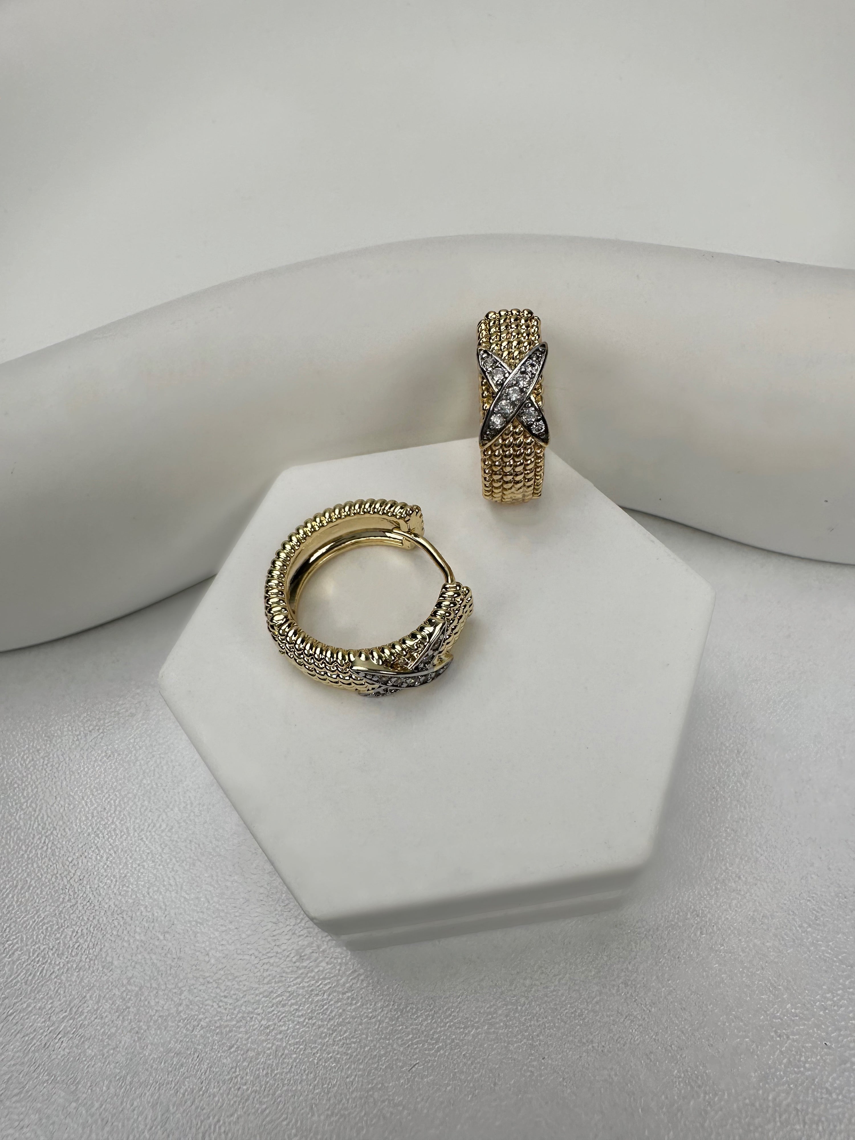 Özel Seri X Gold Küpe