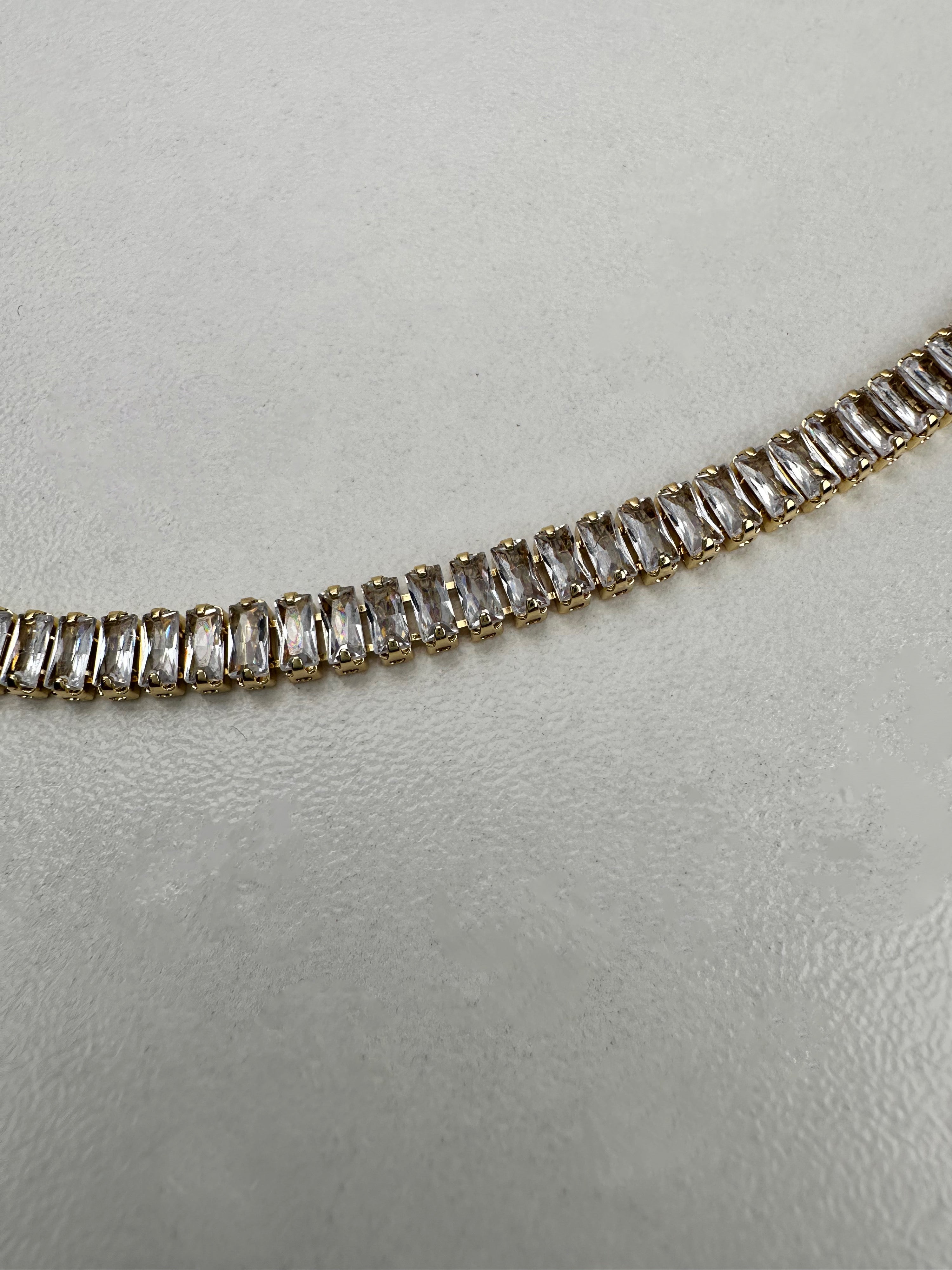 Özel Seri Su Yolu Gold Kolye