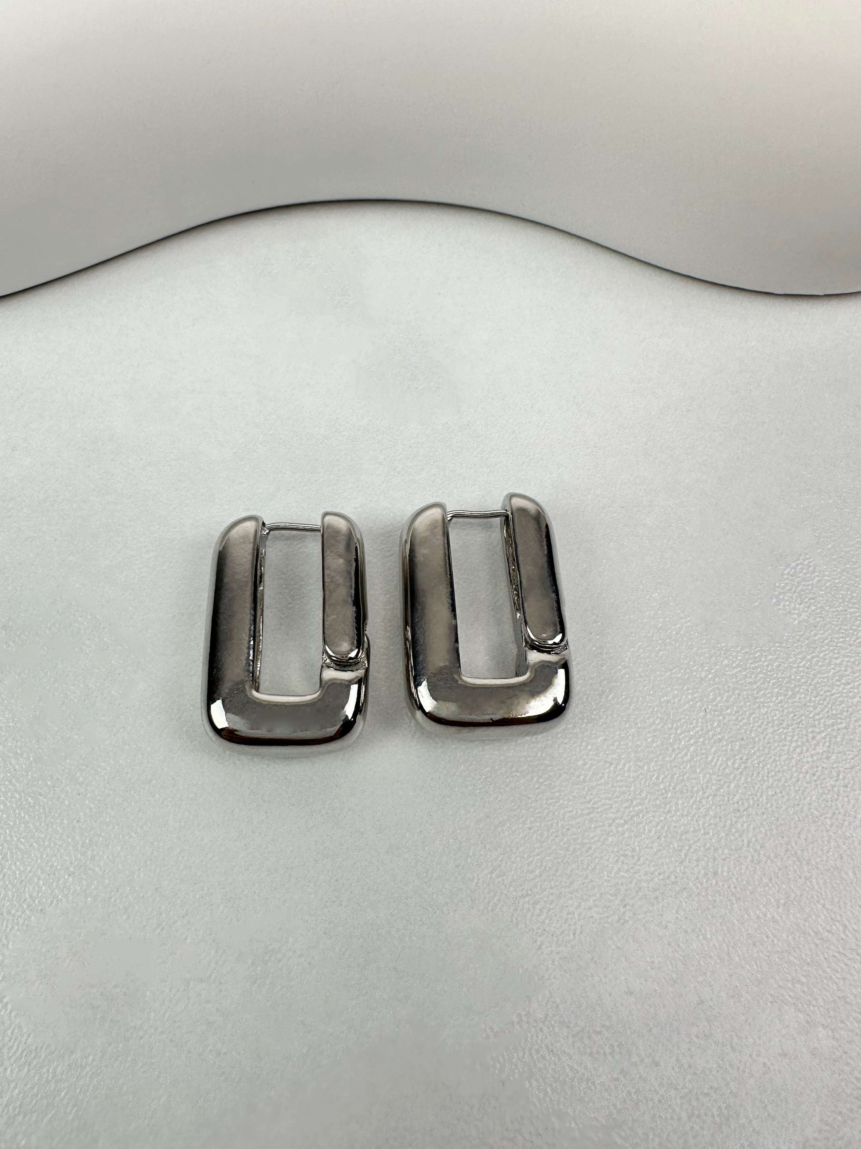 Kare Gümüş Basic Küpe