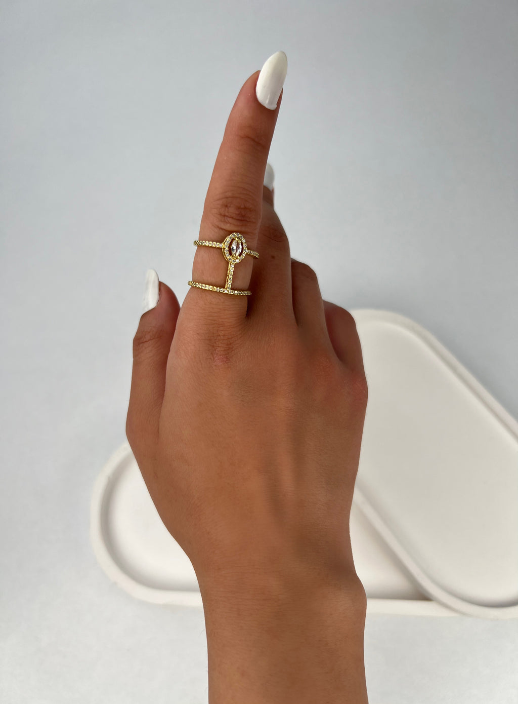 Özel Seri Pırlantalı Gold Yüzük