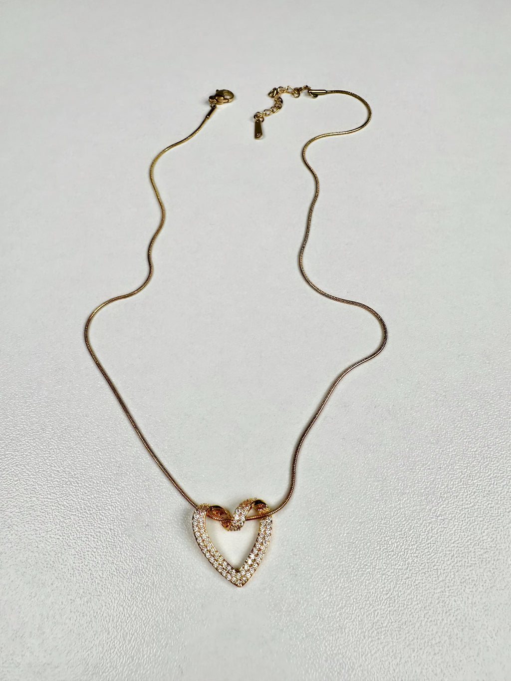 Taşlı Gold Love Kolye