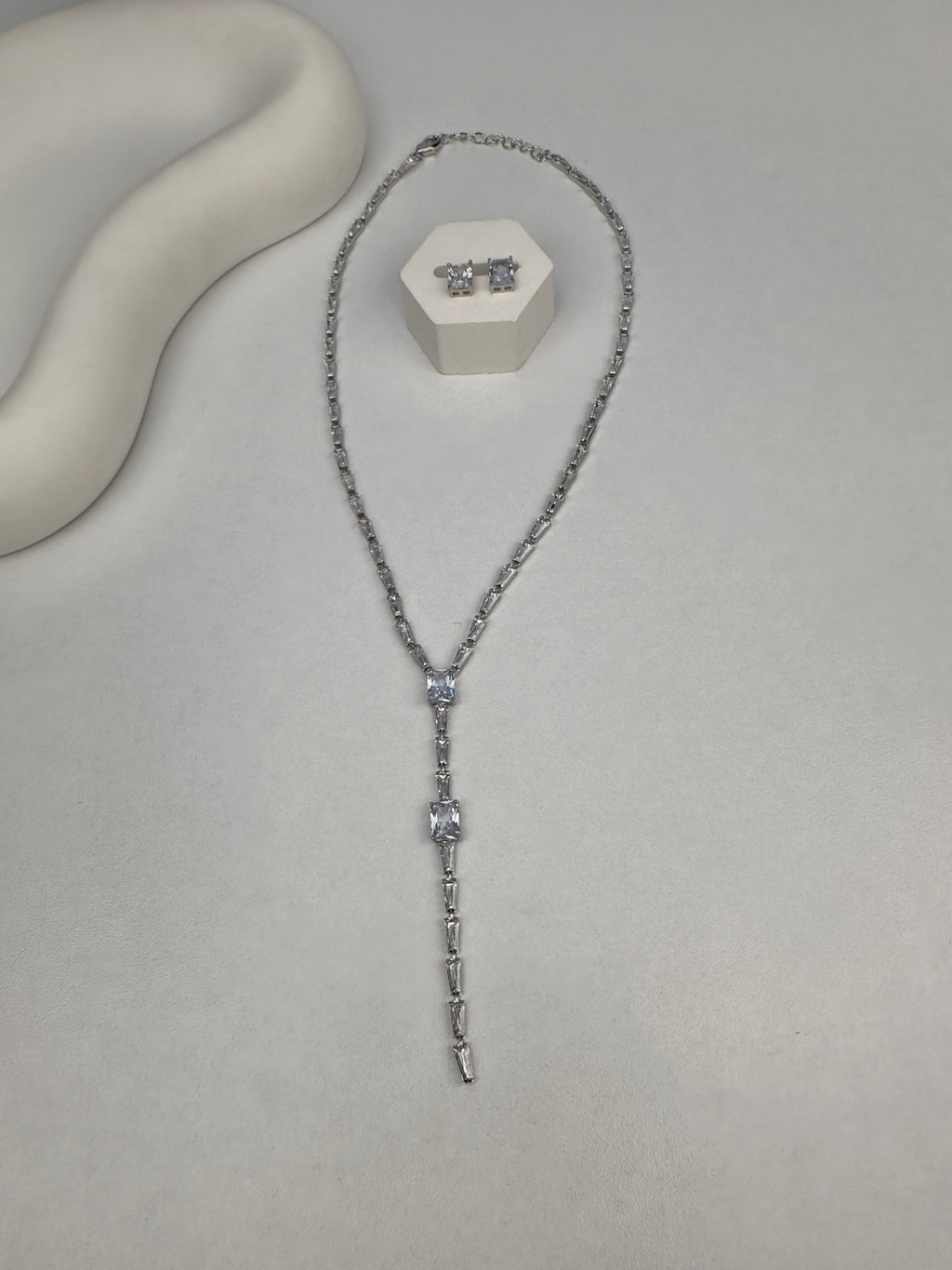 Özel Seri Kare Desen Su Yolu Set