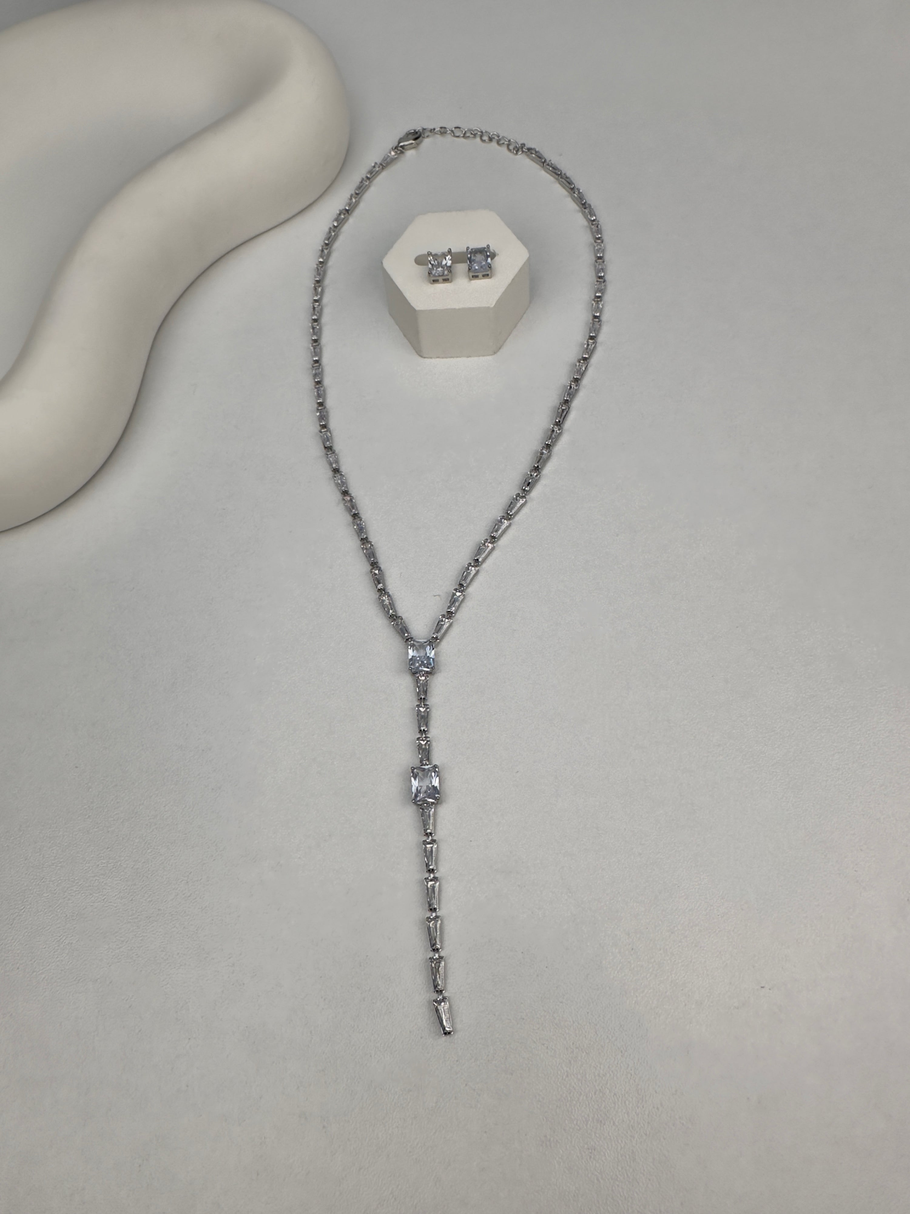 Özel Seri Kare Desen Su Yolu Set