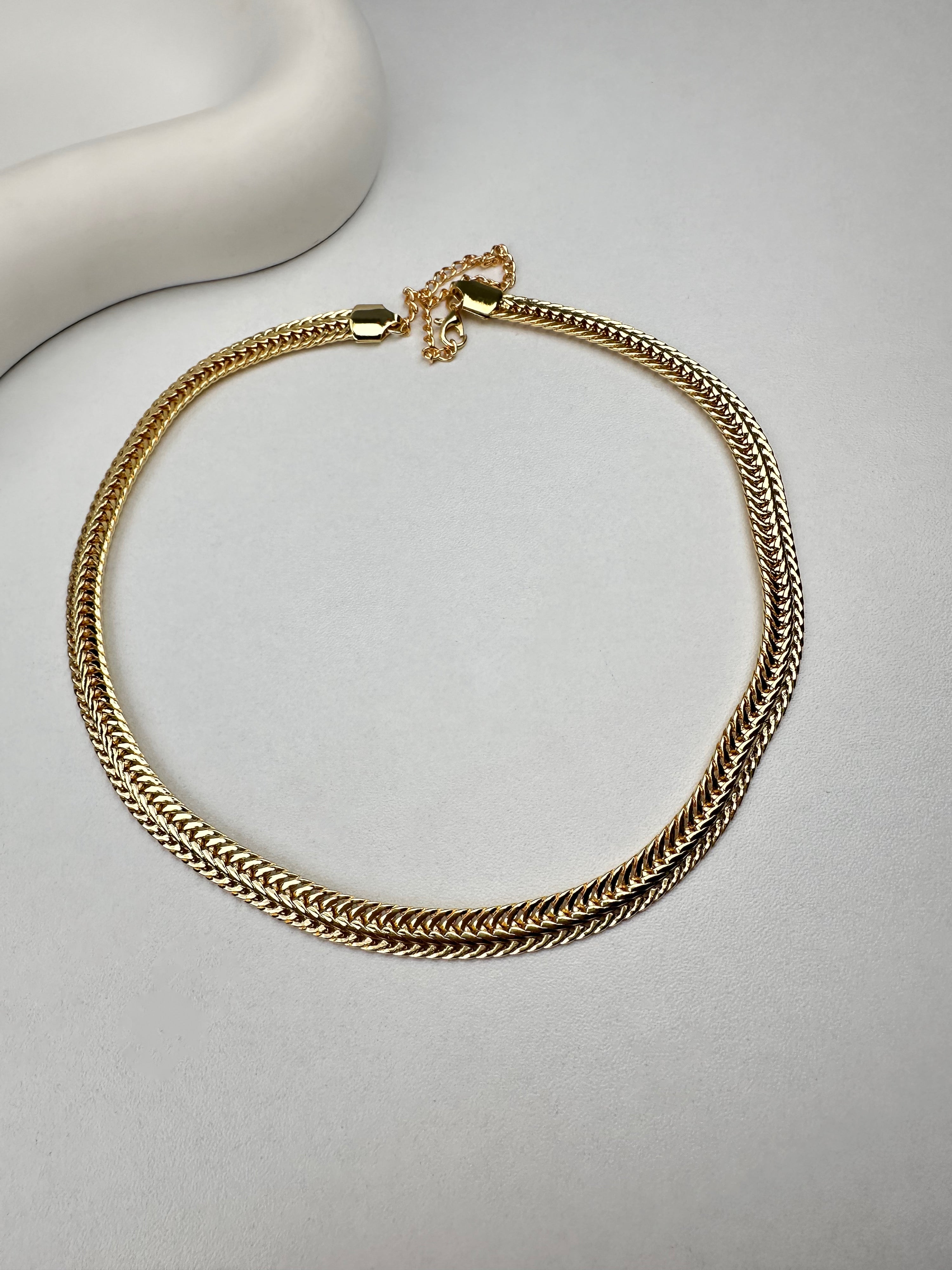 Özel Seri Çift Örme Gold Kolye