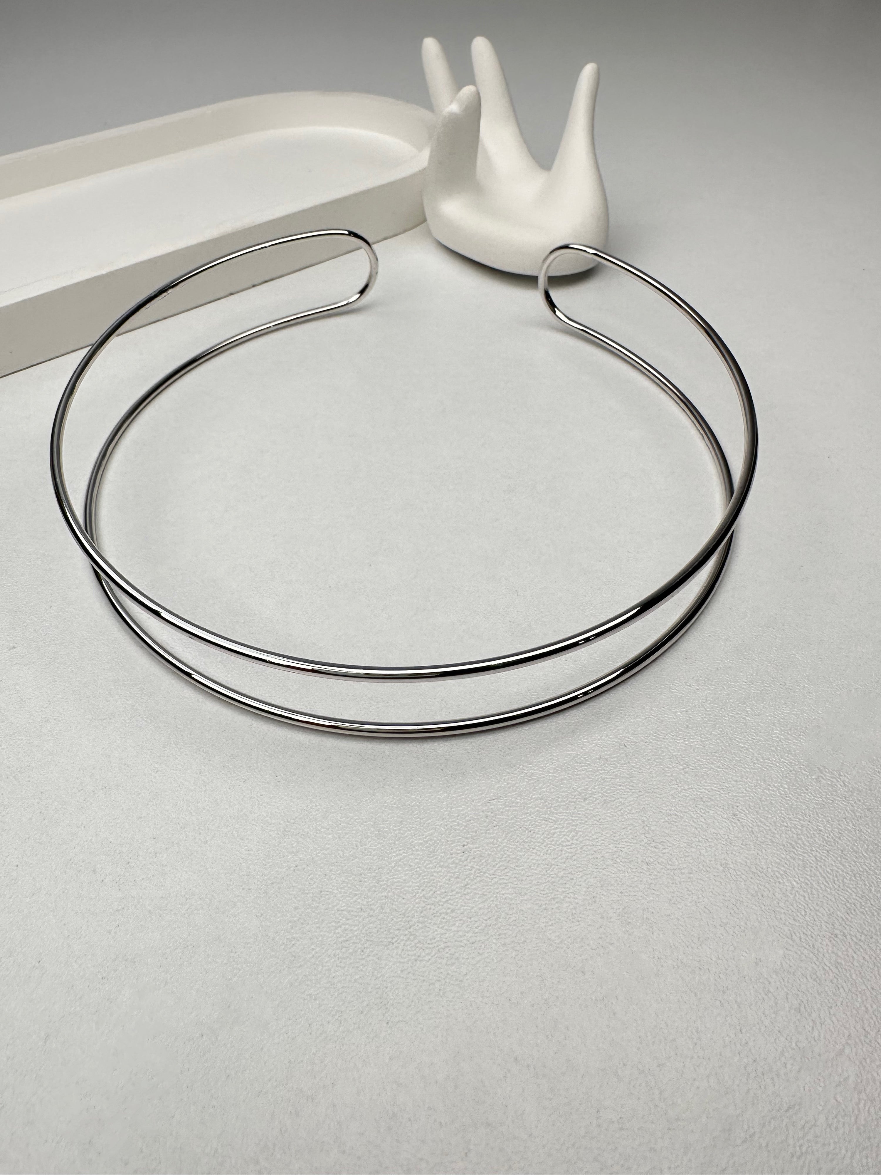 Özel Seri İki Şerit Görünüm Gümüş Choker Kolye