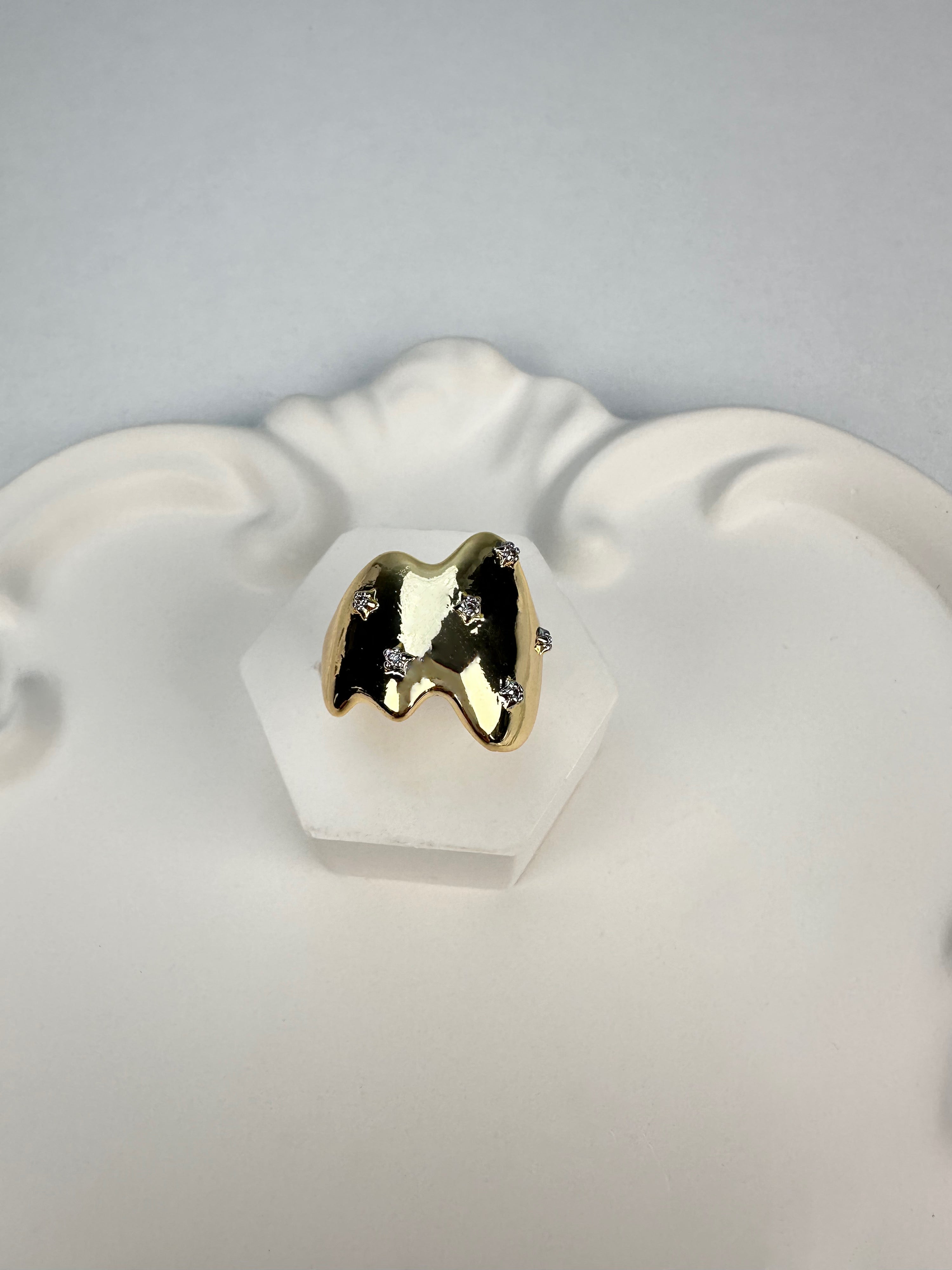 Özel Seri Yıldızlı Gold Yüzük