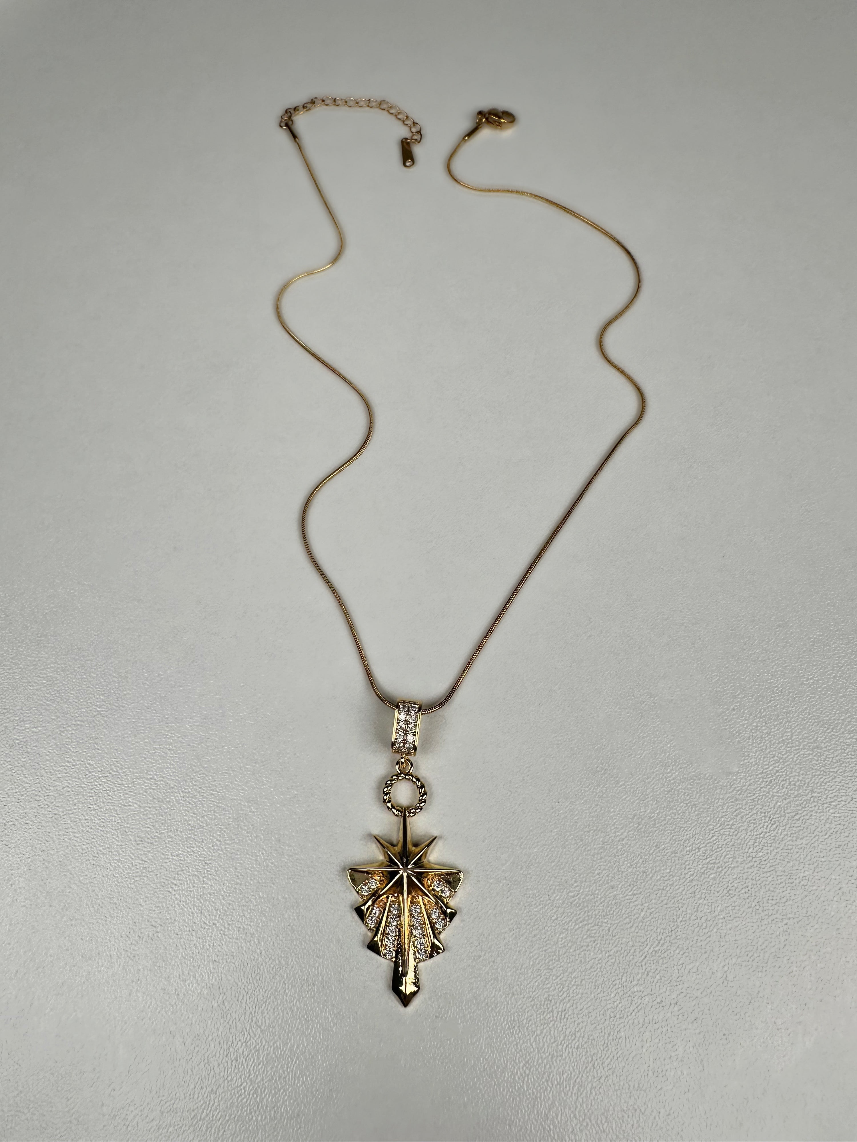 Özel Seri Gold Kutup Yıldızı Kolye