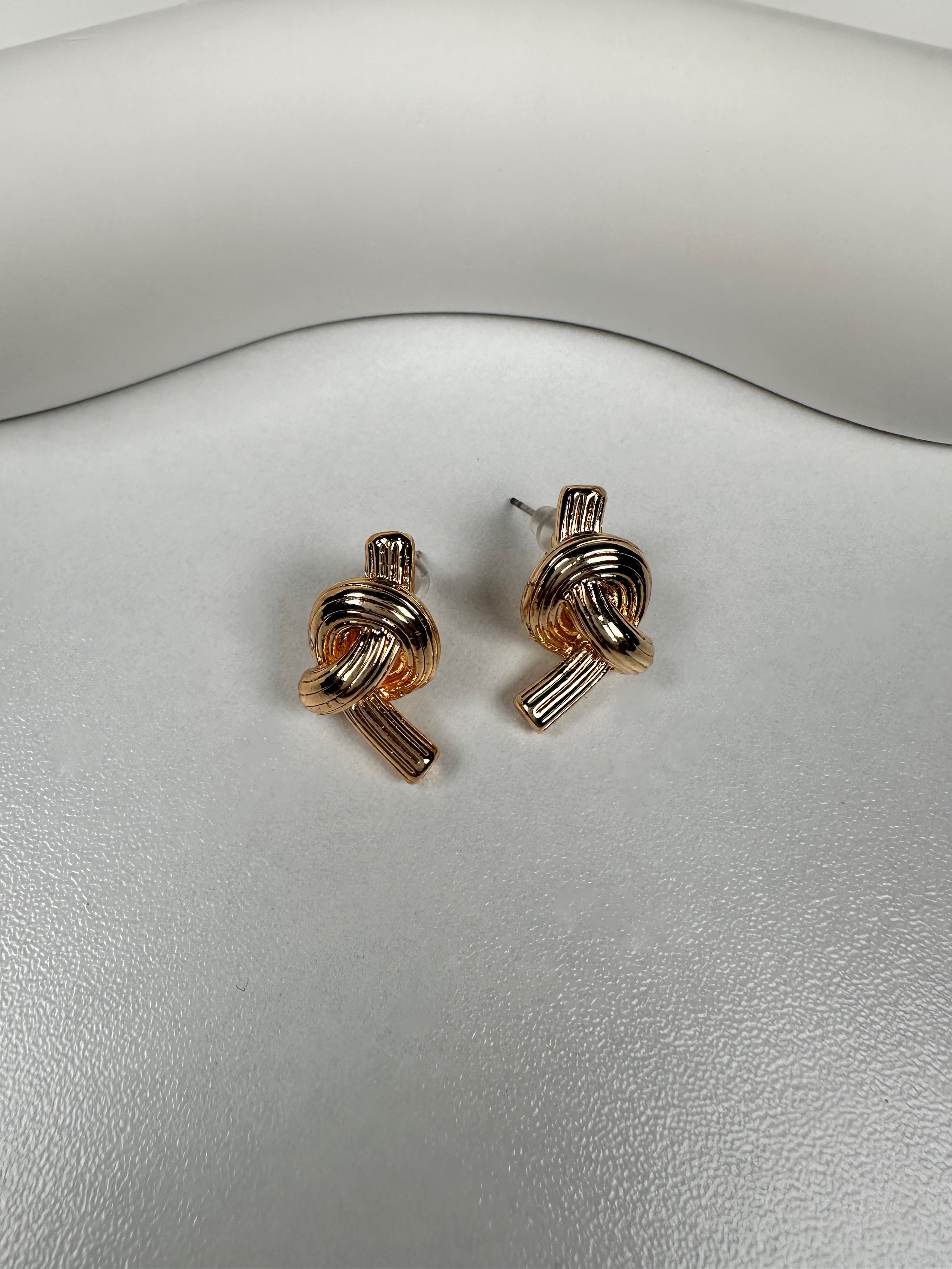 Özel Seri Halat Gold Küpe