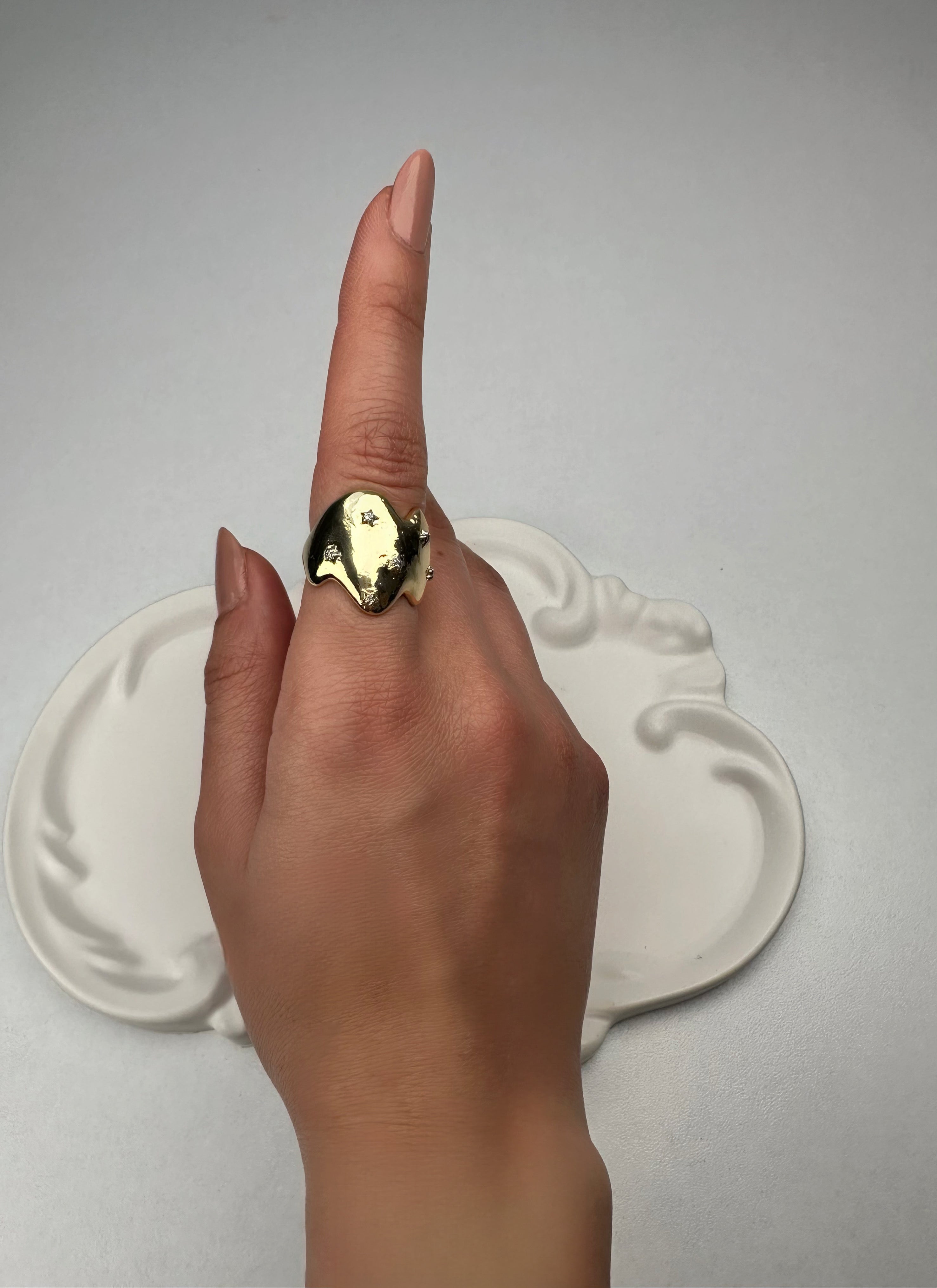 Özel Seri Yıldızlı Gold Yüzük