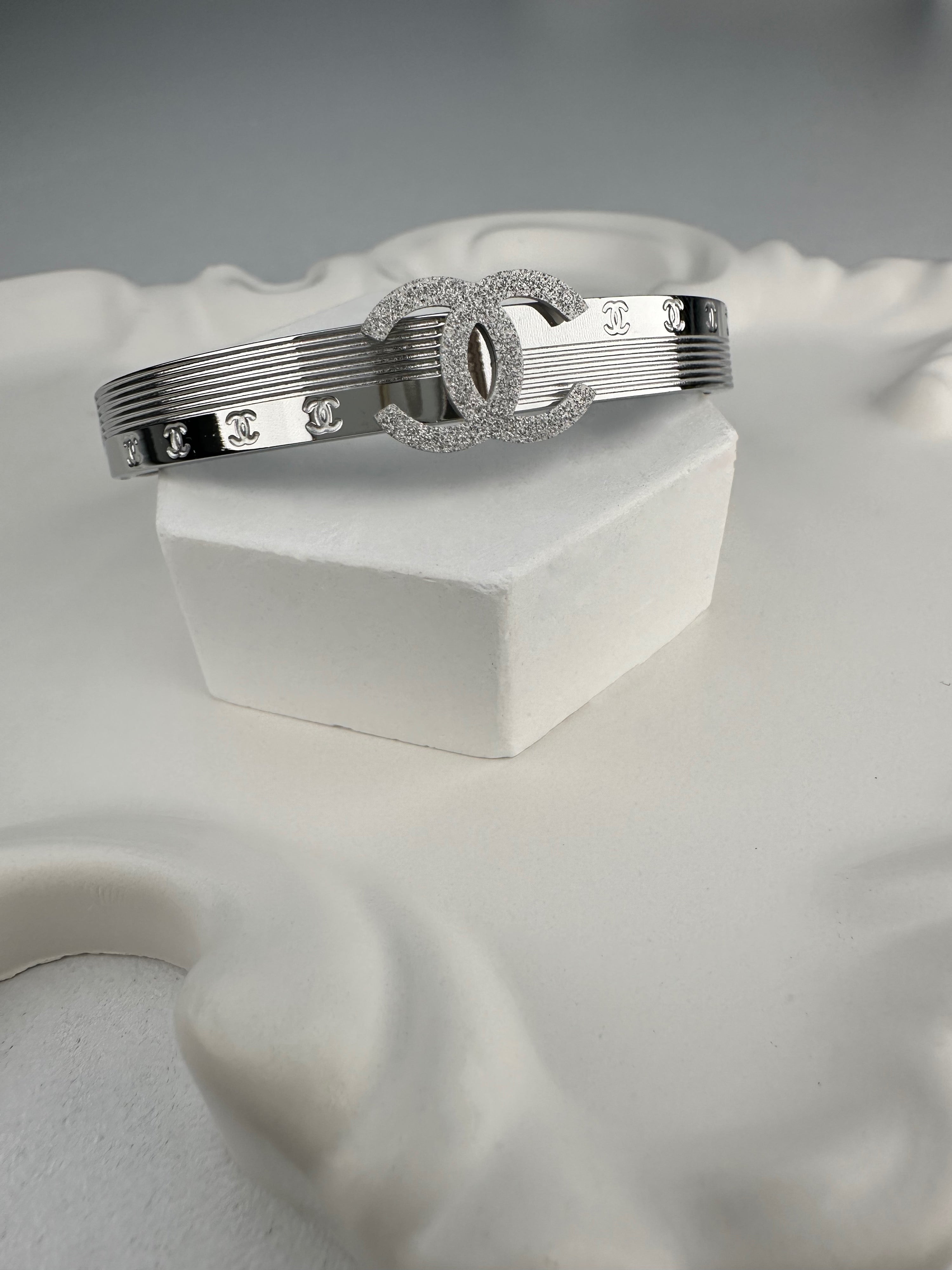 Özel Seri CH&L Gümüş Kelepçe Bileklik