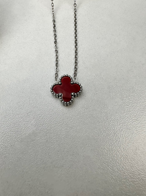 CLF Model Bordo Yonca Gümüş Kolye