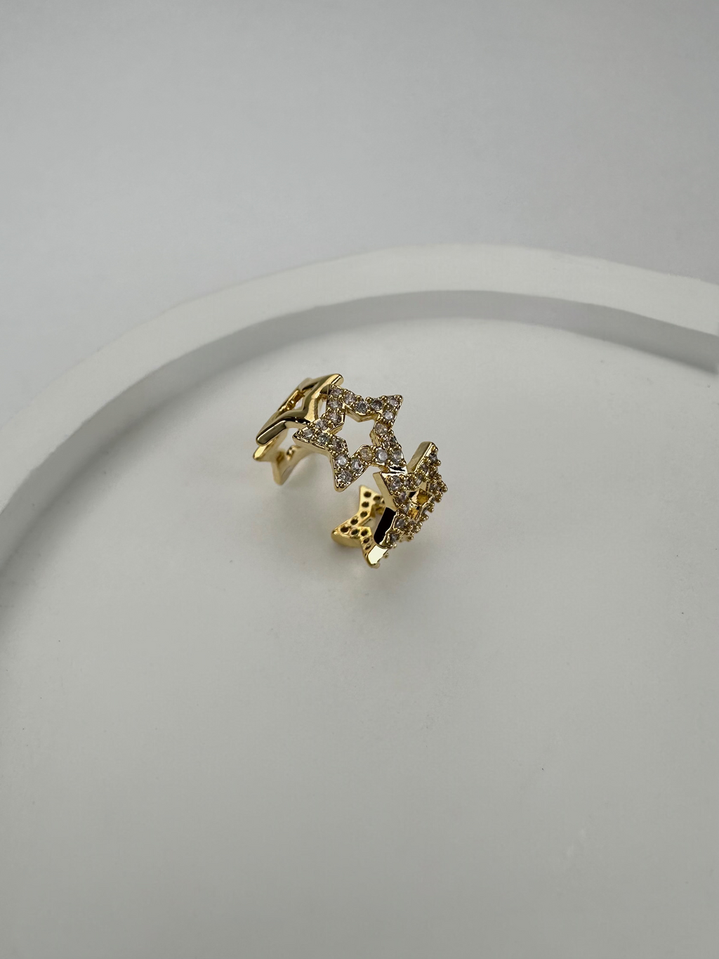 Yıldız Detay Gold Kıkırdak Küpe