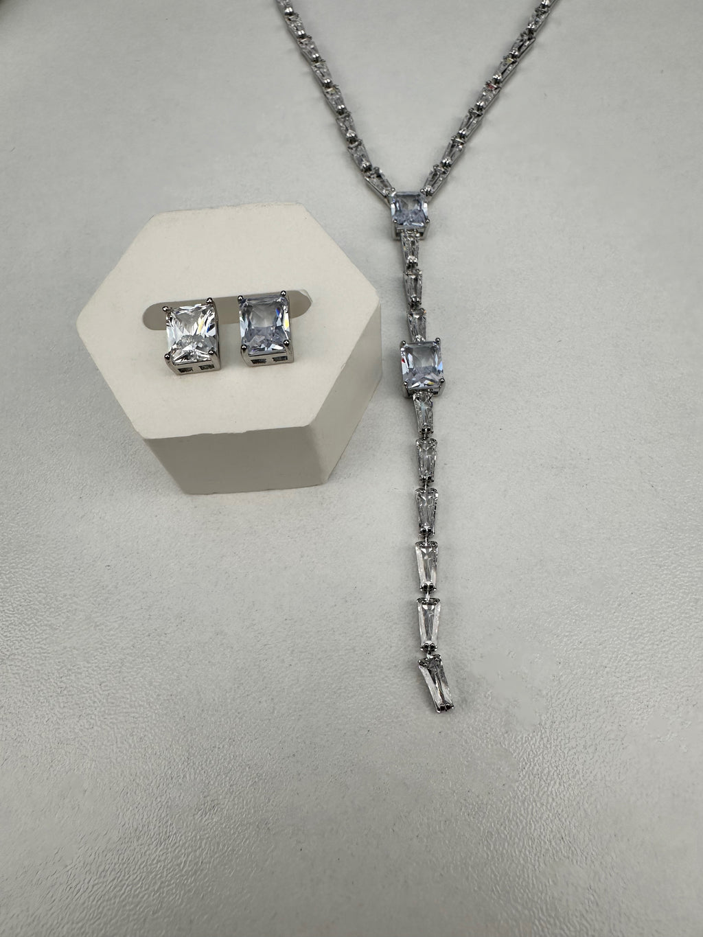 Özel Seri Kare Desen Su Yolu Set