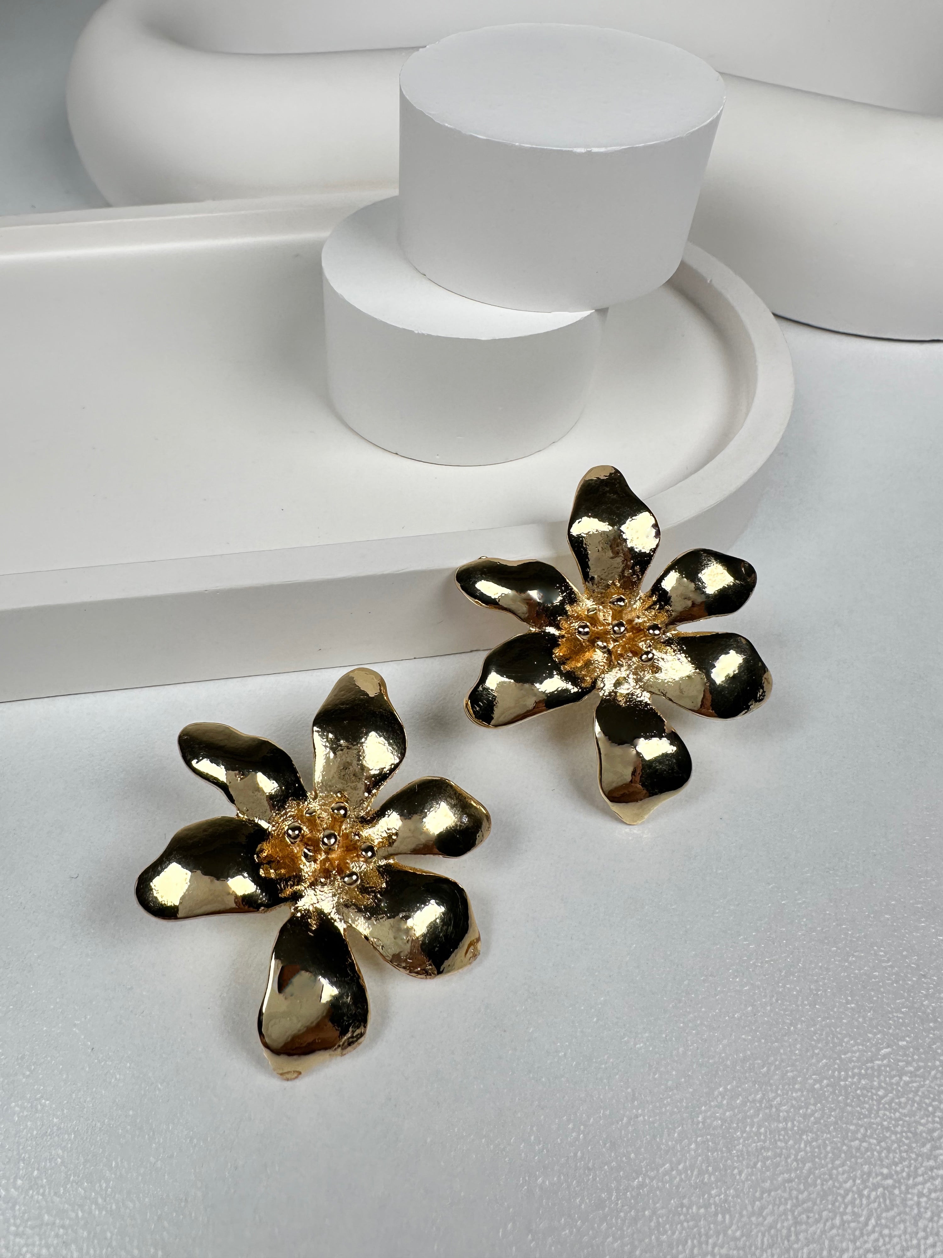 Özel Seri Çiçek Gold Küpe