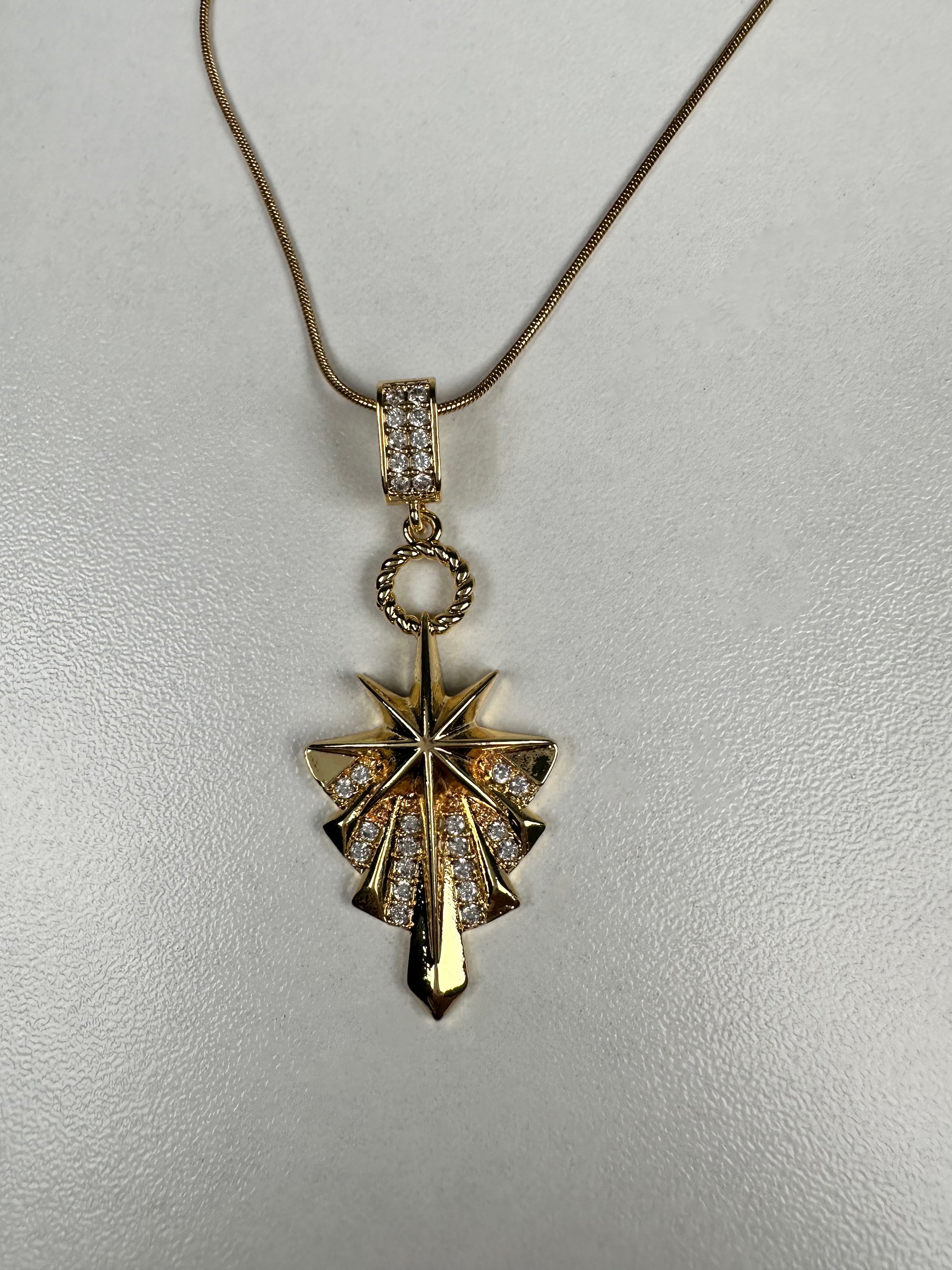 Özel Seri Gold Kutup Yıldızı Kolye