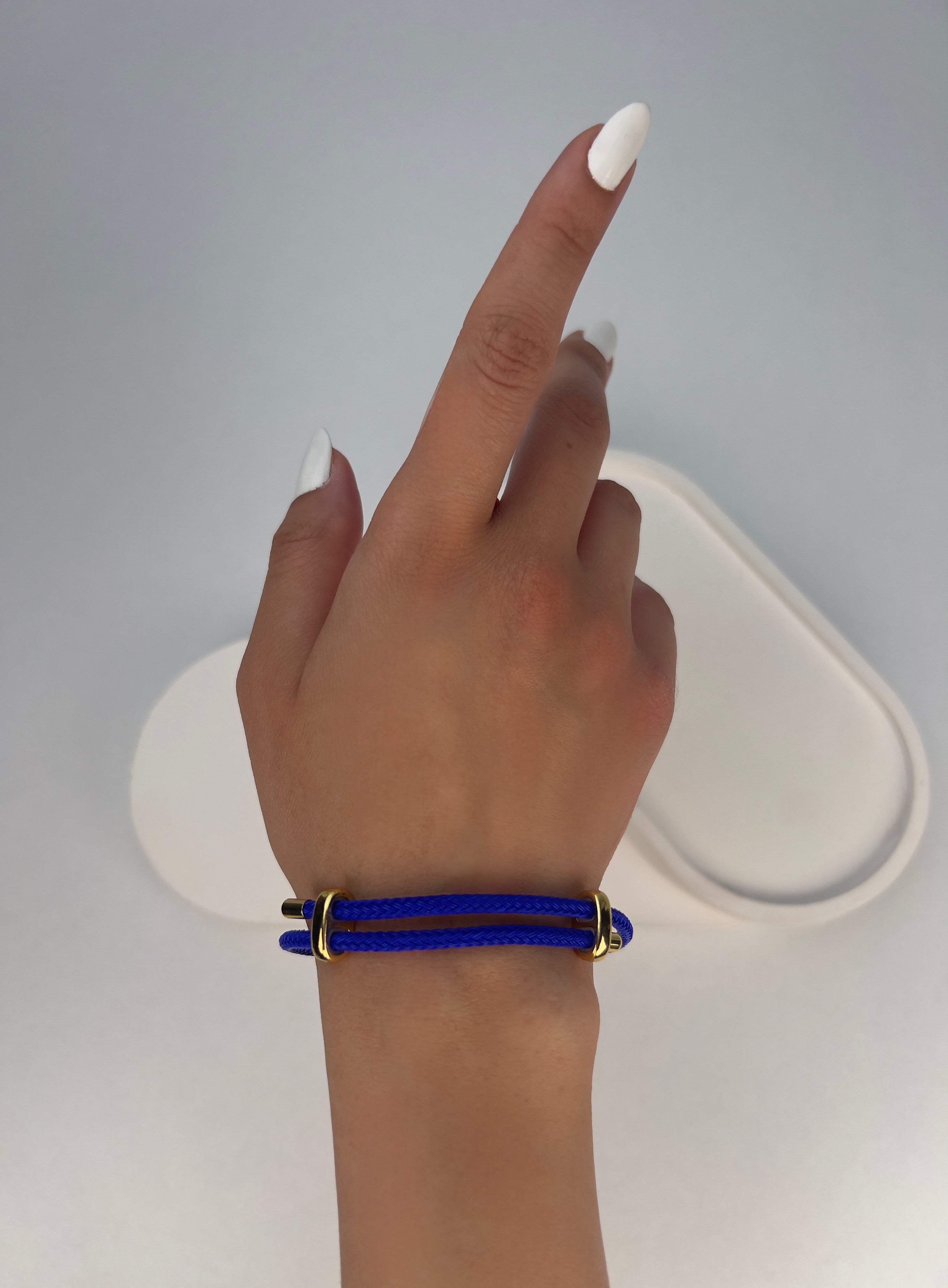 Özel Seri Saks Mavisi Çelik İpli Bileklik