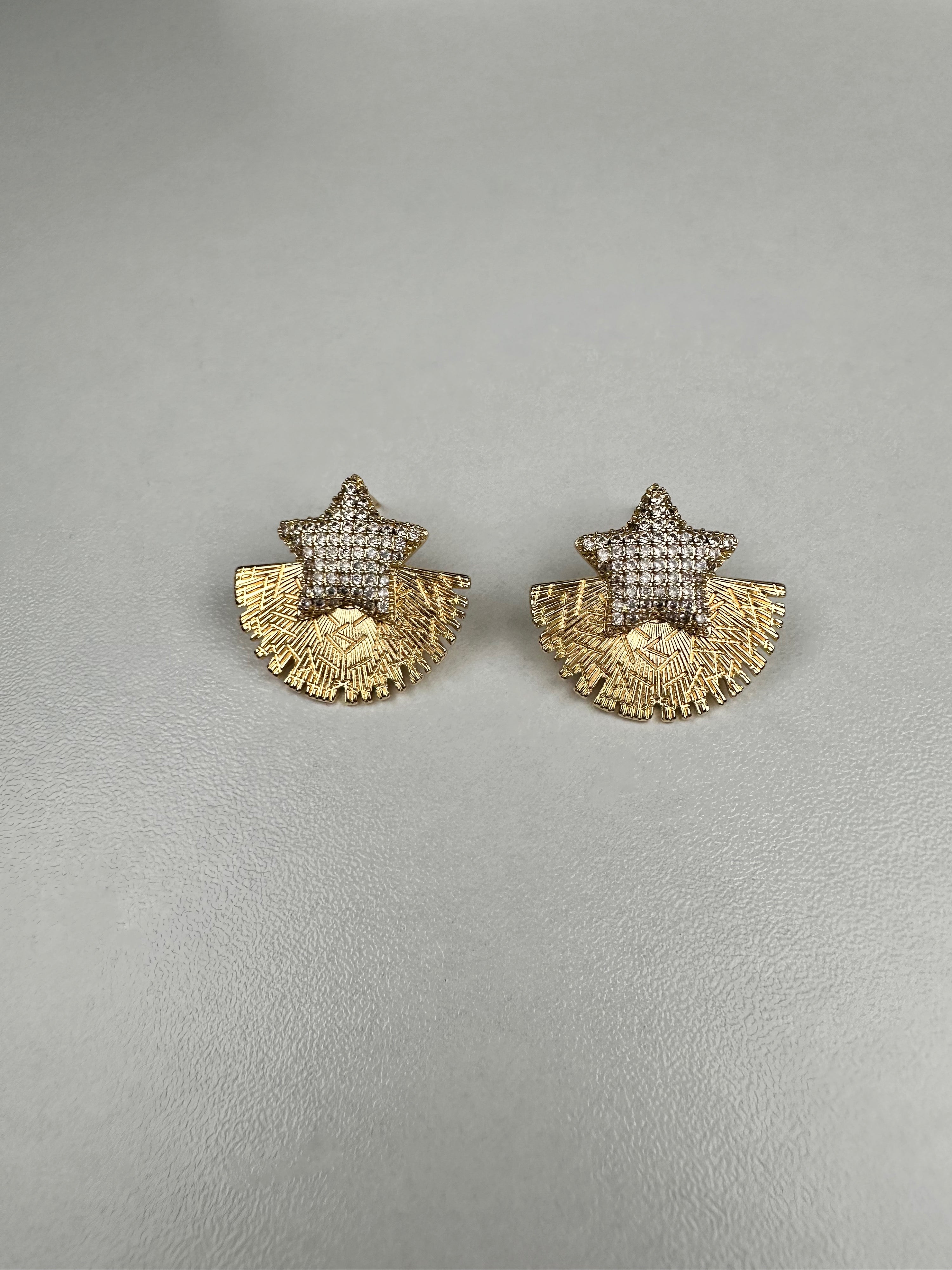 Özel Seri Yıldız Yelpaze Küpe