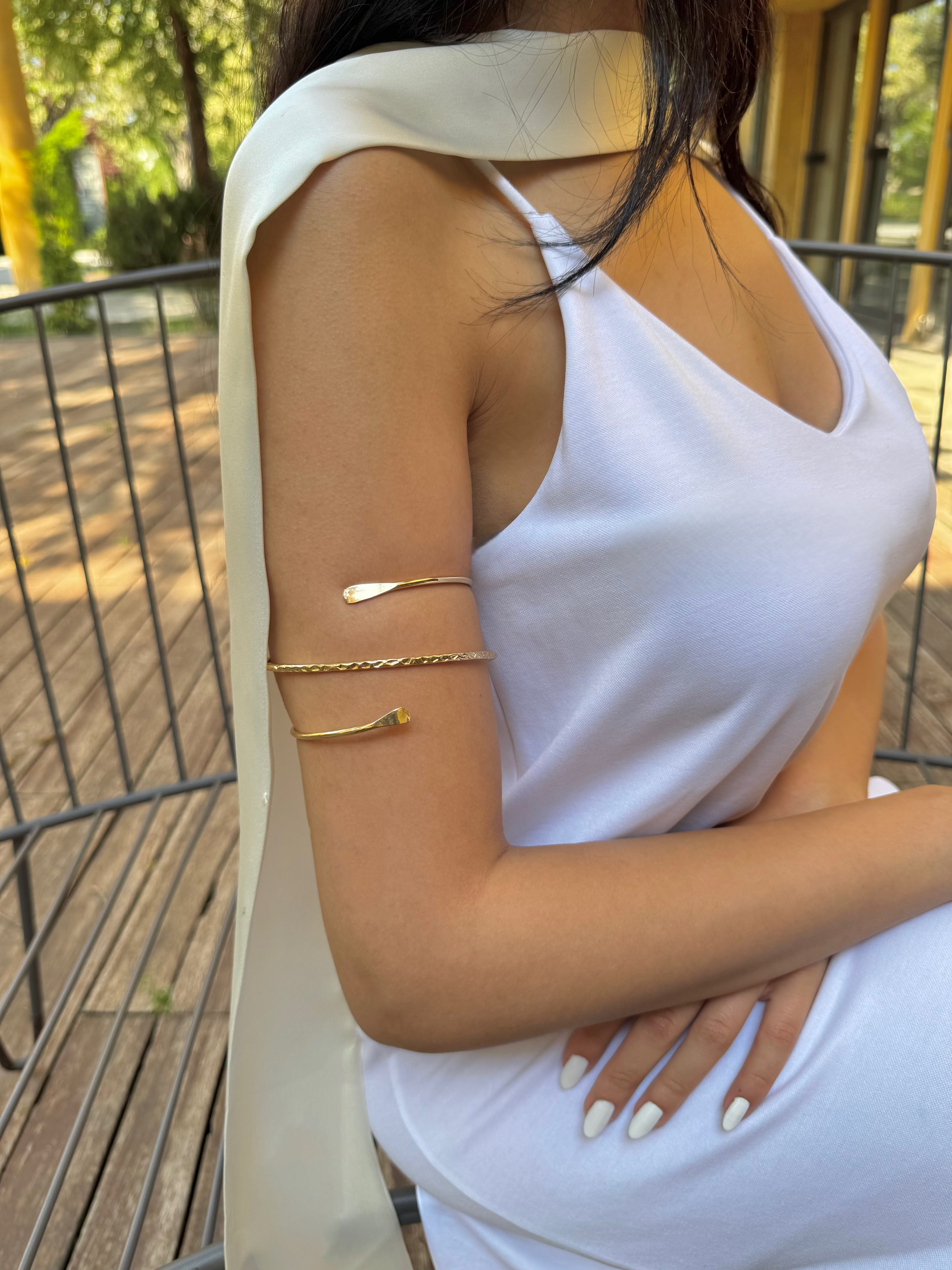 Üçlü Şerit Gold Pazu Bileklik