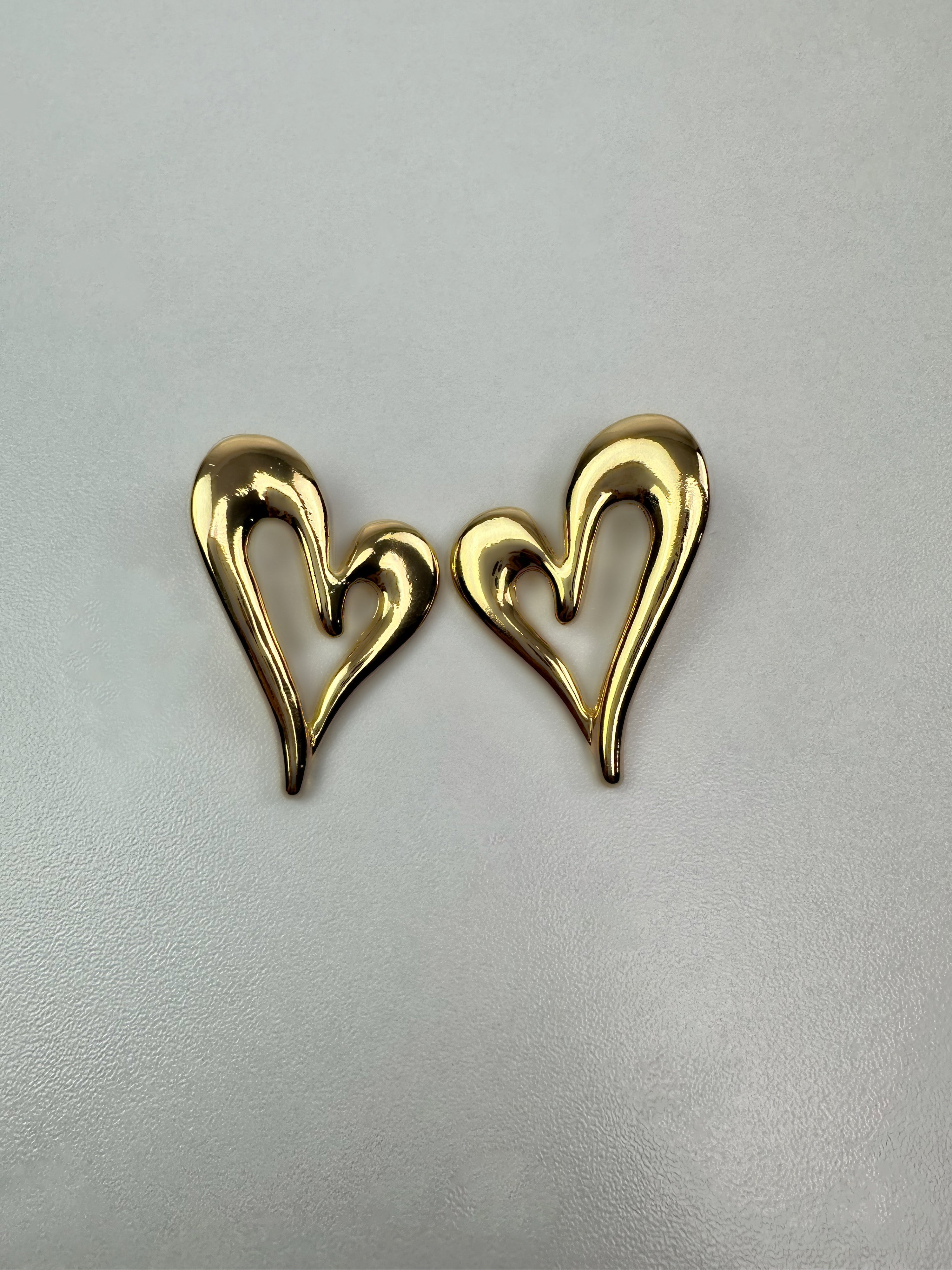 Pinterest Model Gold Küpe