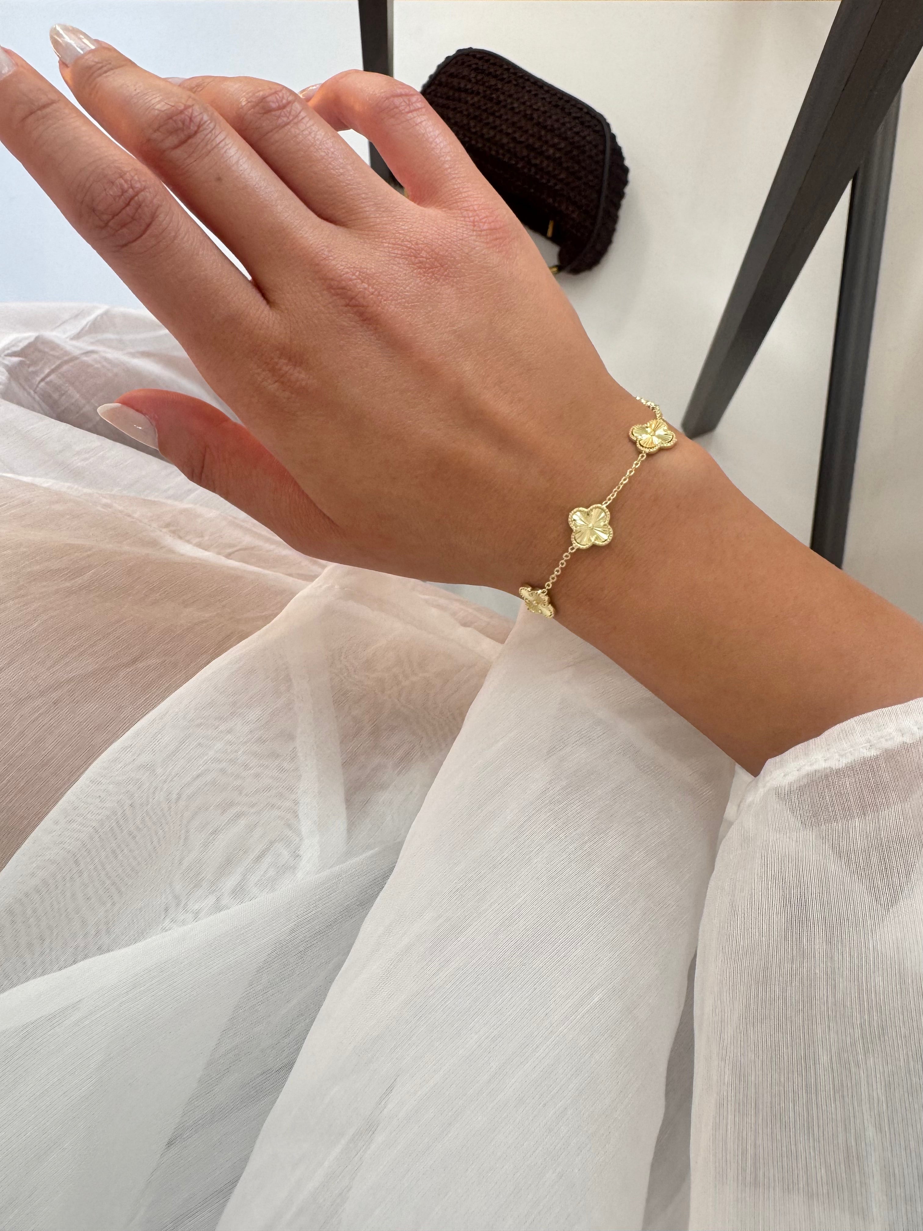 14k Gold Yonca Bileklik