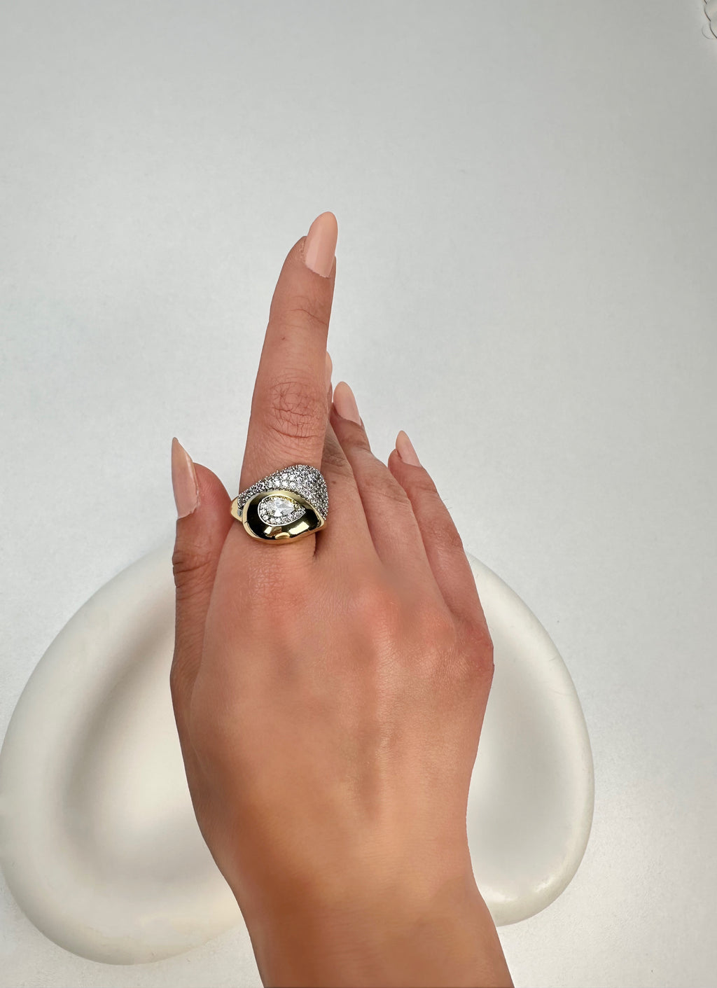 Özel Seri Taşlı Göz Tasarım Yüzük