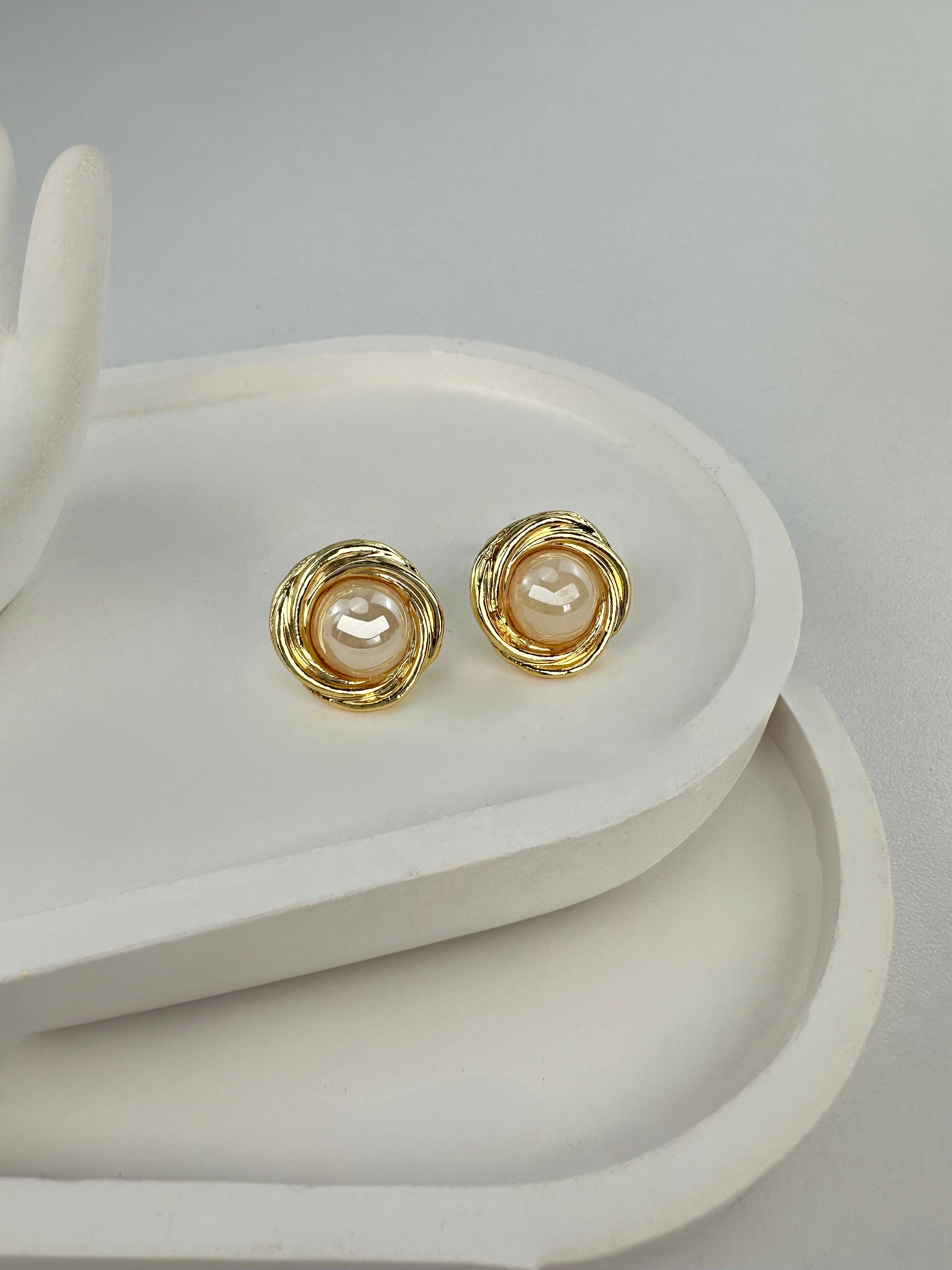 İncili Gold Vintage Küpe