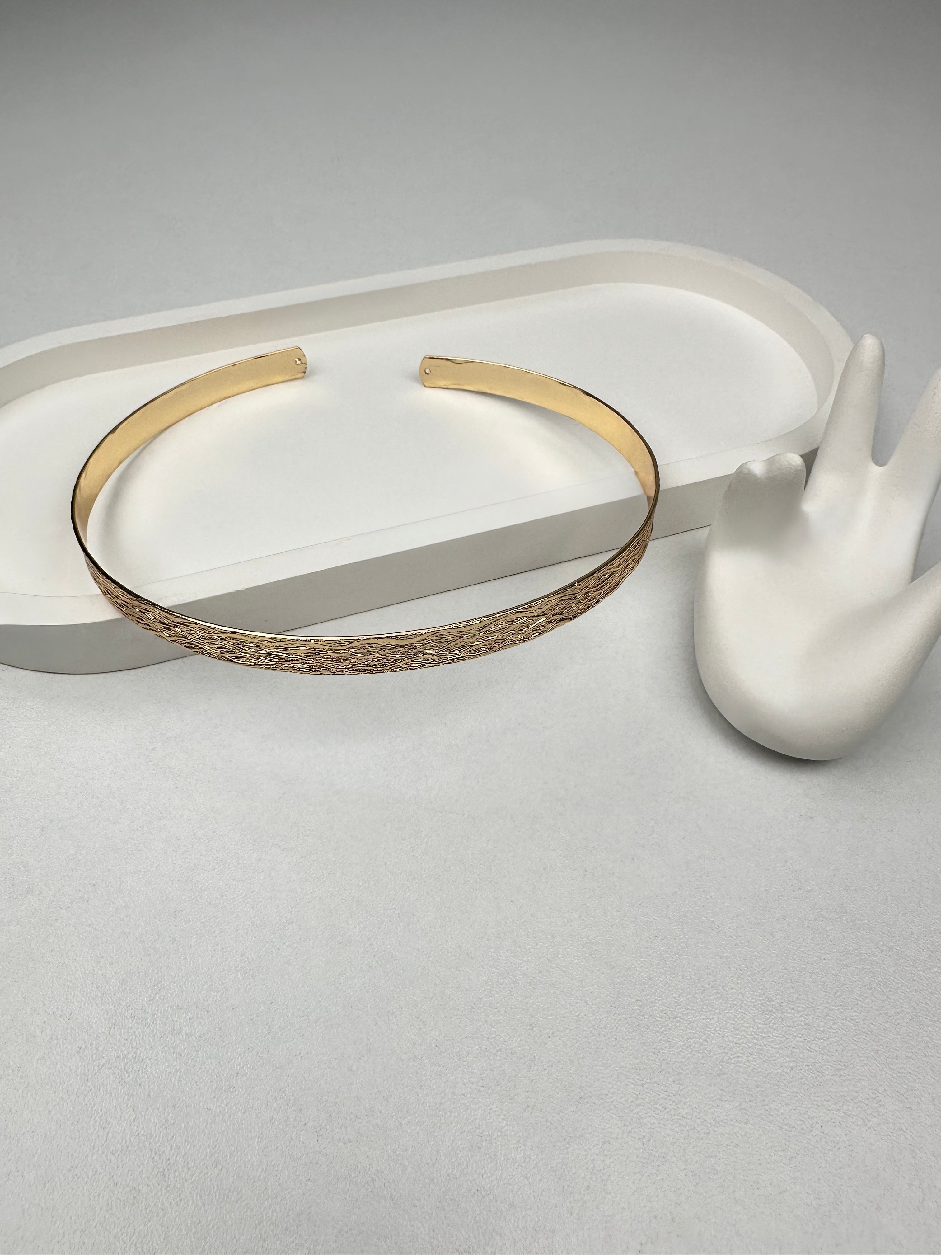 Özel Seri Tırtıklı Gold Choker Kolye