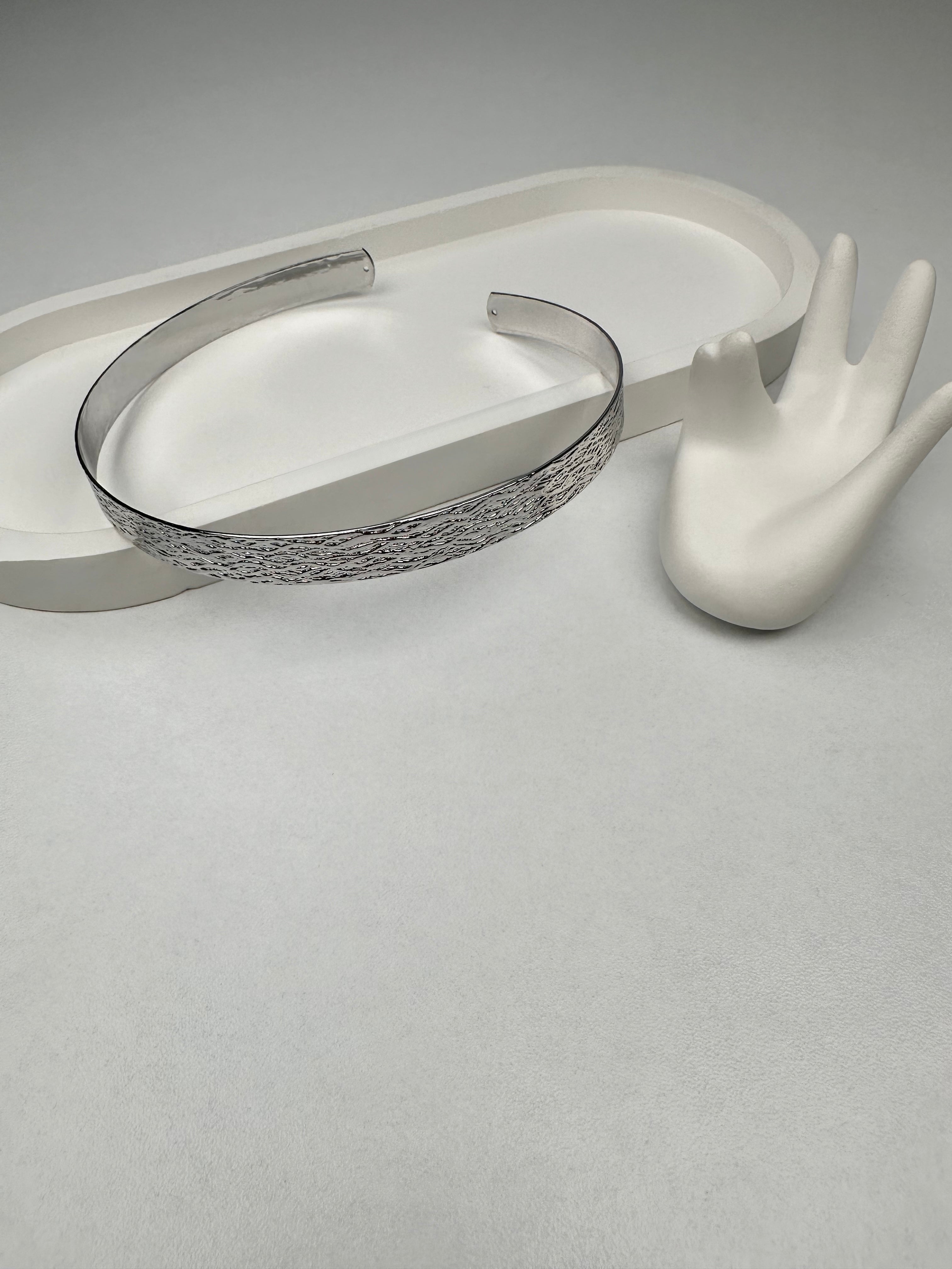 Özel Seri Tırtıklı Gümüş  Choker Kolye