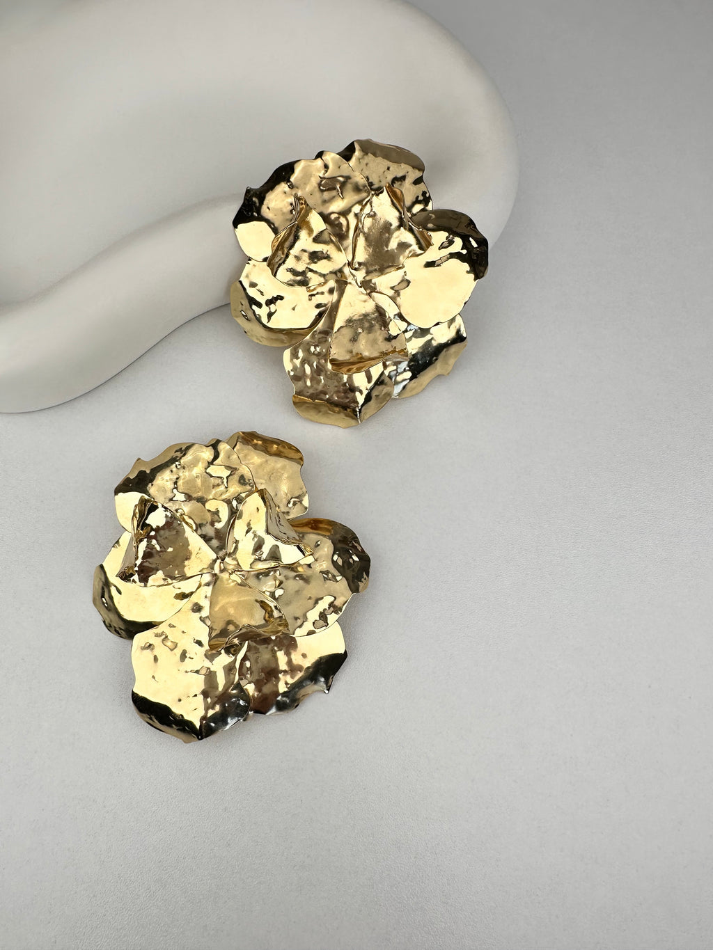 Özel Seri Büyük Boy Plaka Gold Küpe