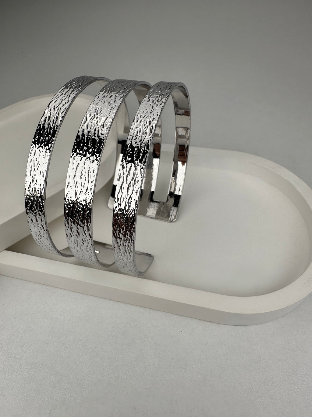 Özel Seri Üç Şerit Gümüş Pazu Bilekliği