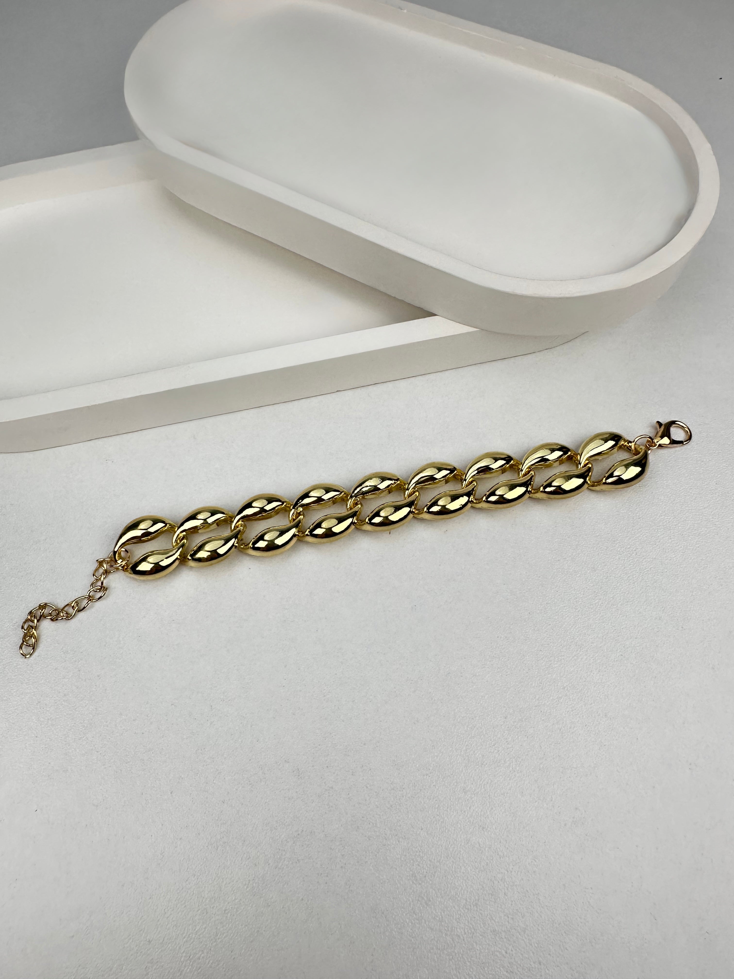 Özel Seri Gold Burgu Model Bileklik