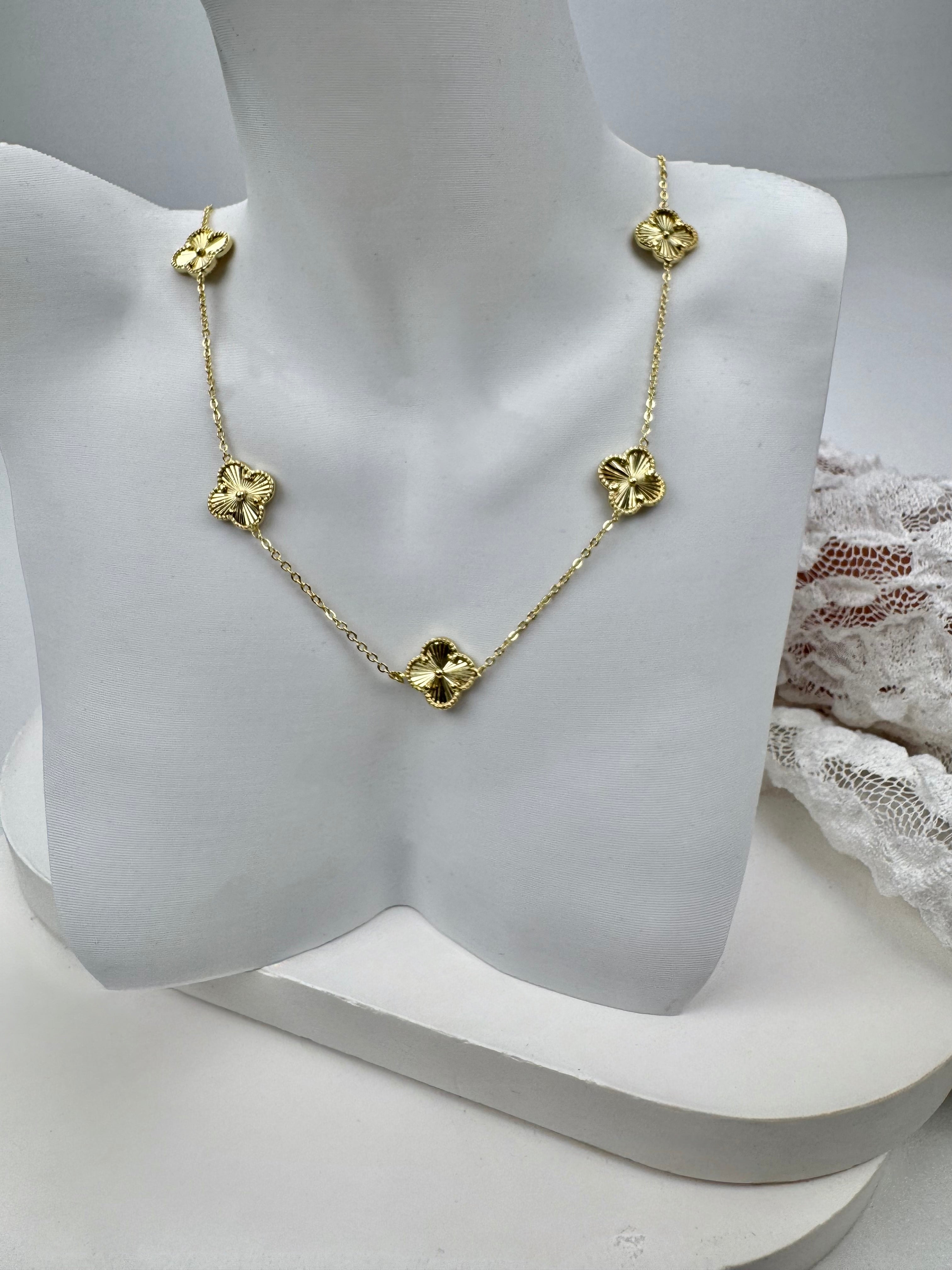 14k Görünüm Gold Yonca Kolye