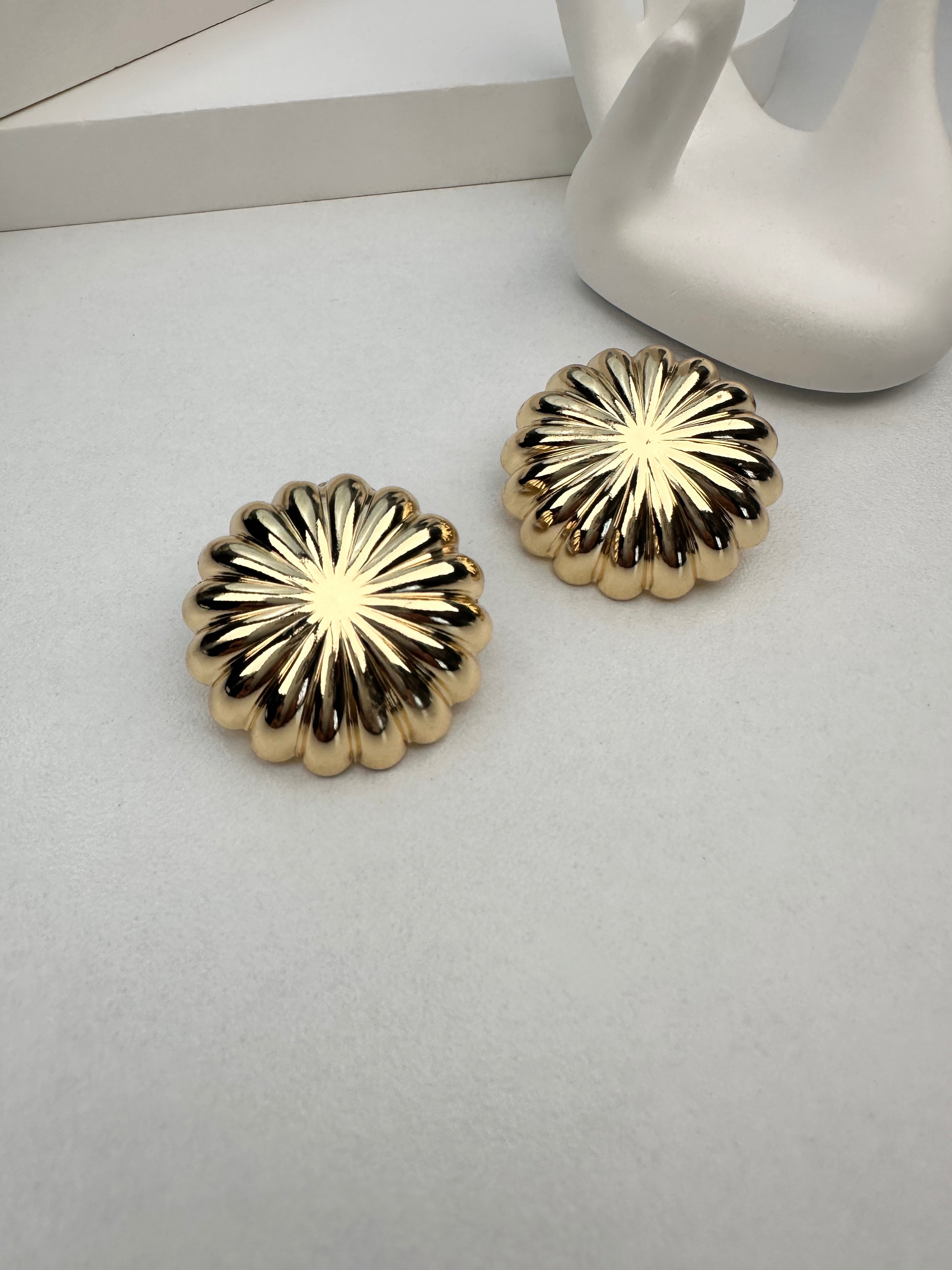 Özel Seri Desenli Plaka Gold Küpe