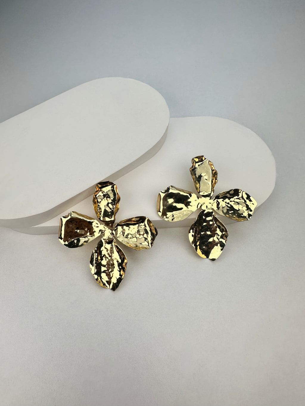 BYM Yaprak Gold Küpe