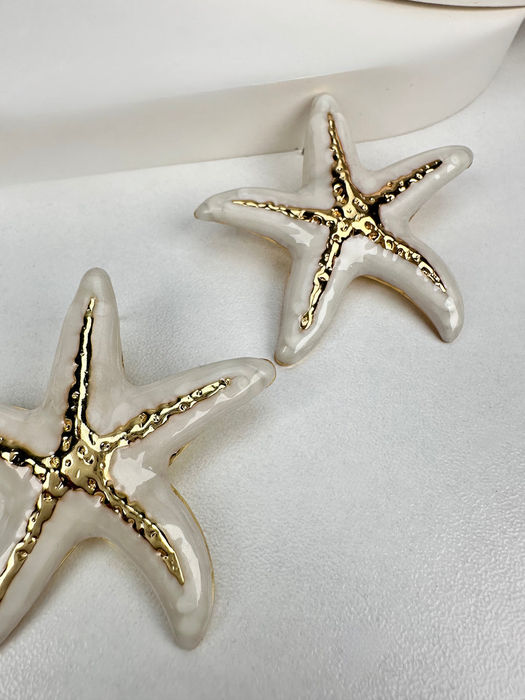 Beyaz Deniz Yıldızı Küpe