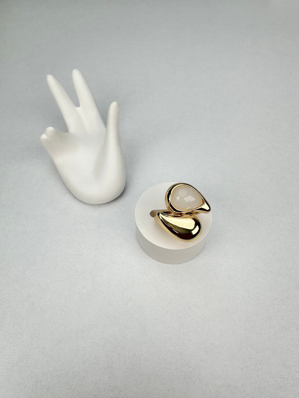 İkili Damla Taşlı Beyaz Yüzük