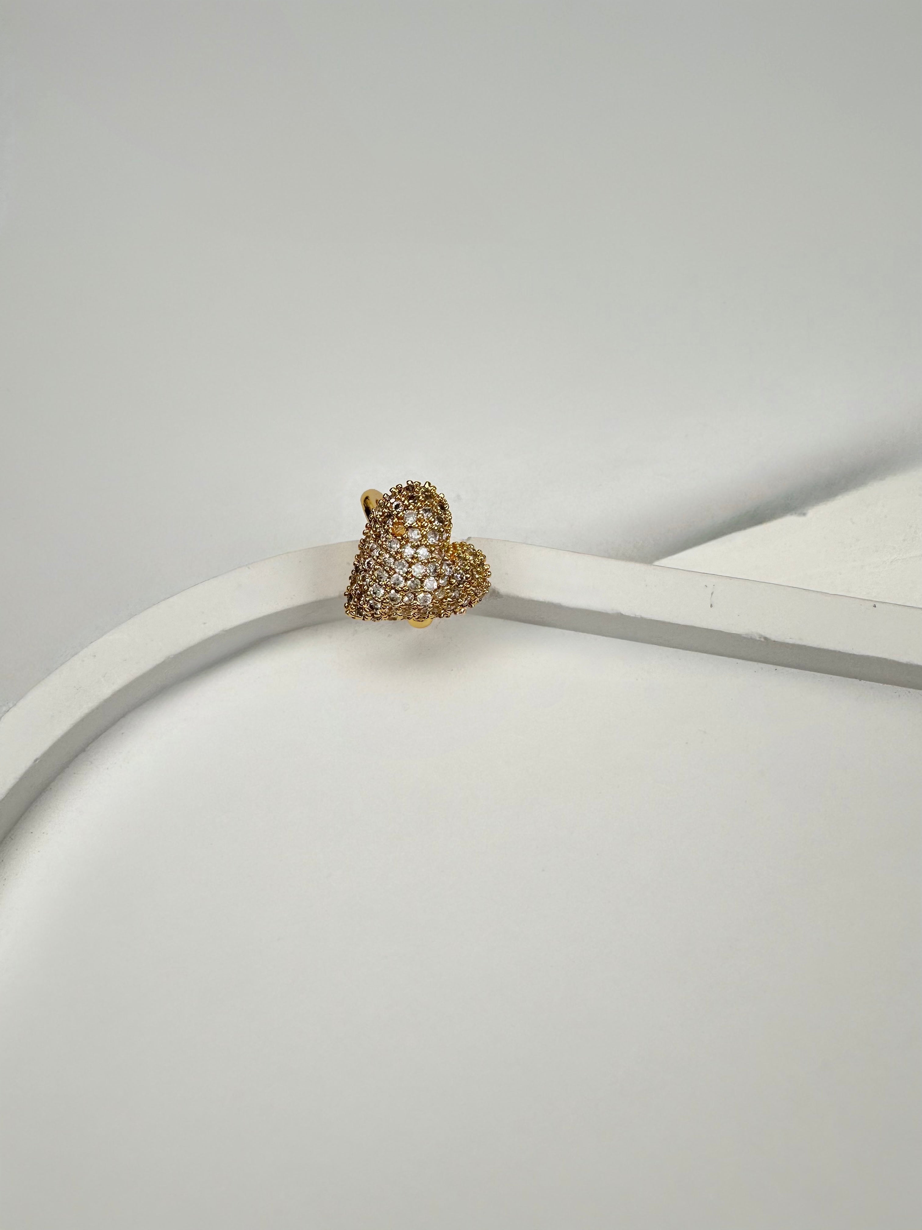 Kalpli Gold Kıkırdak Küpe
