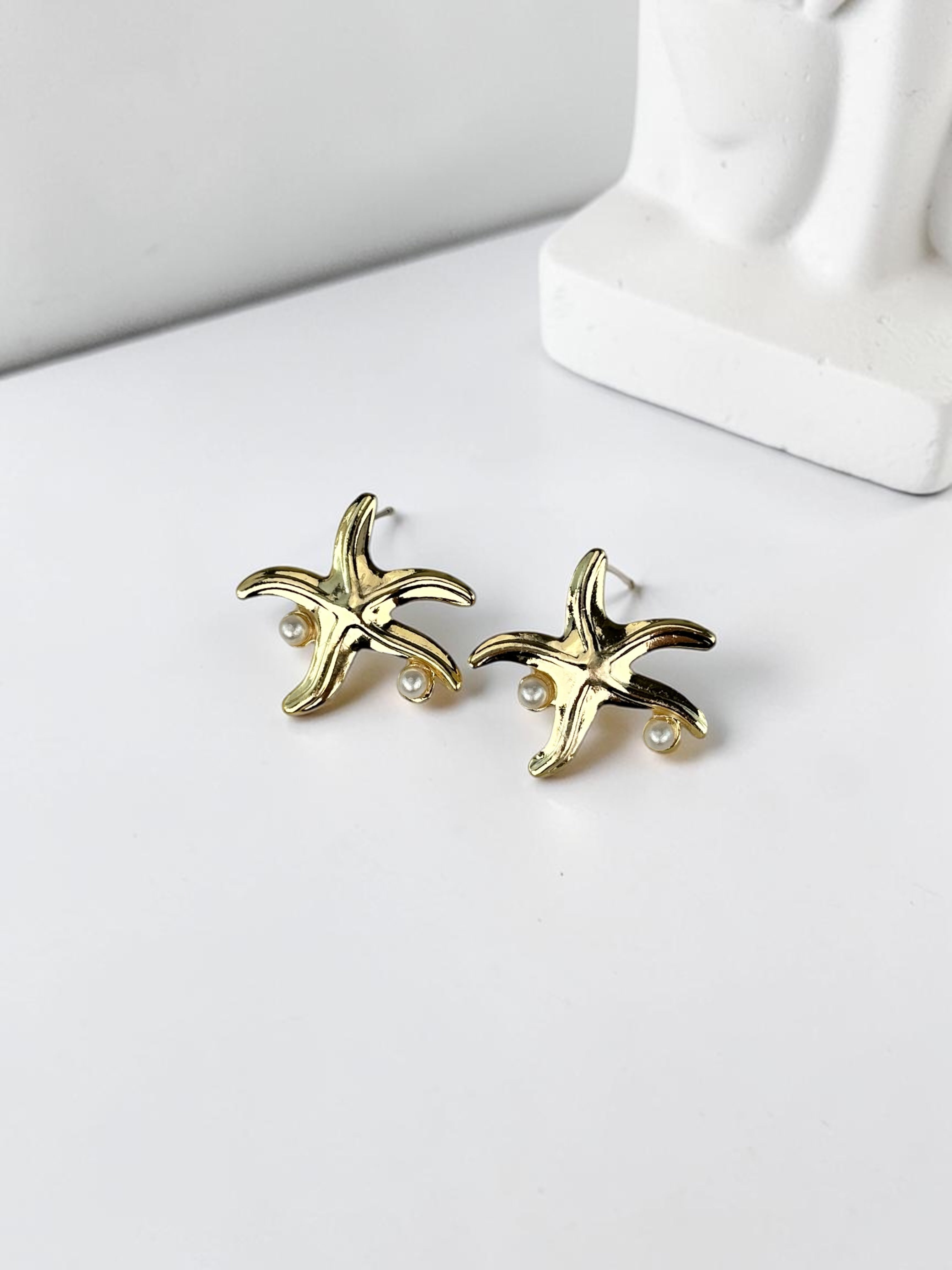 Deniz Yıldızı İncili Gold Küpe