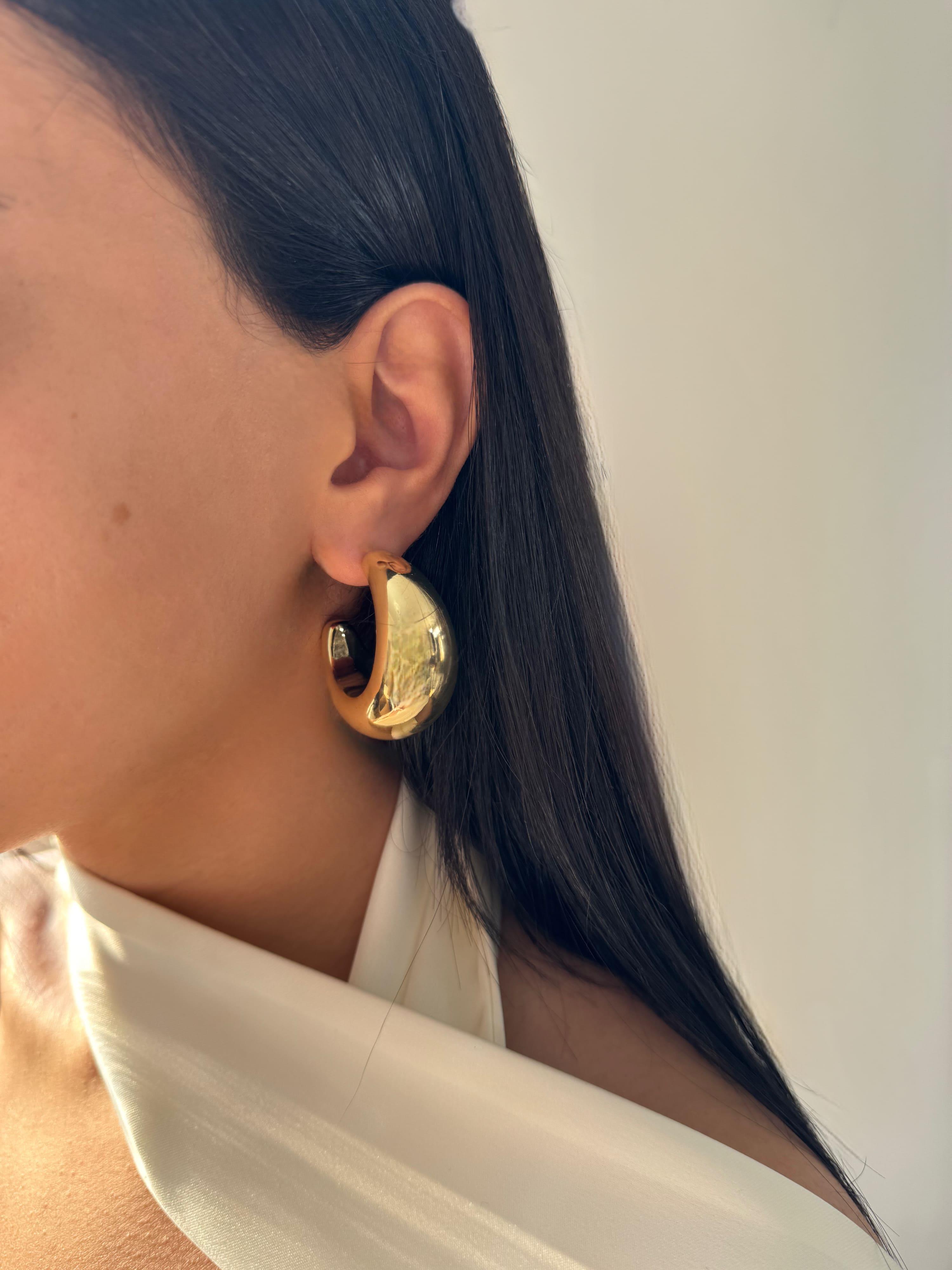 Bombe Tasarım Gold Halka Küpe