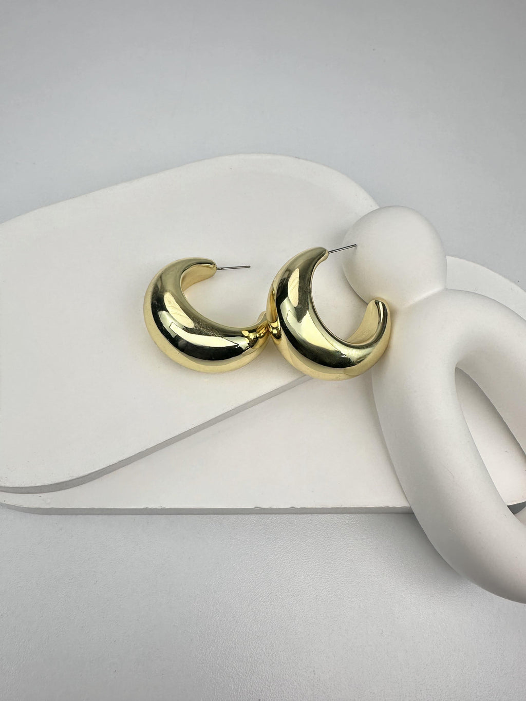 Bombe Tasarım Gold Halka Küpe