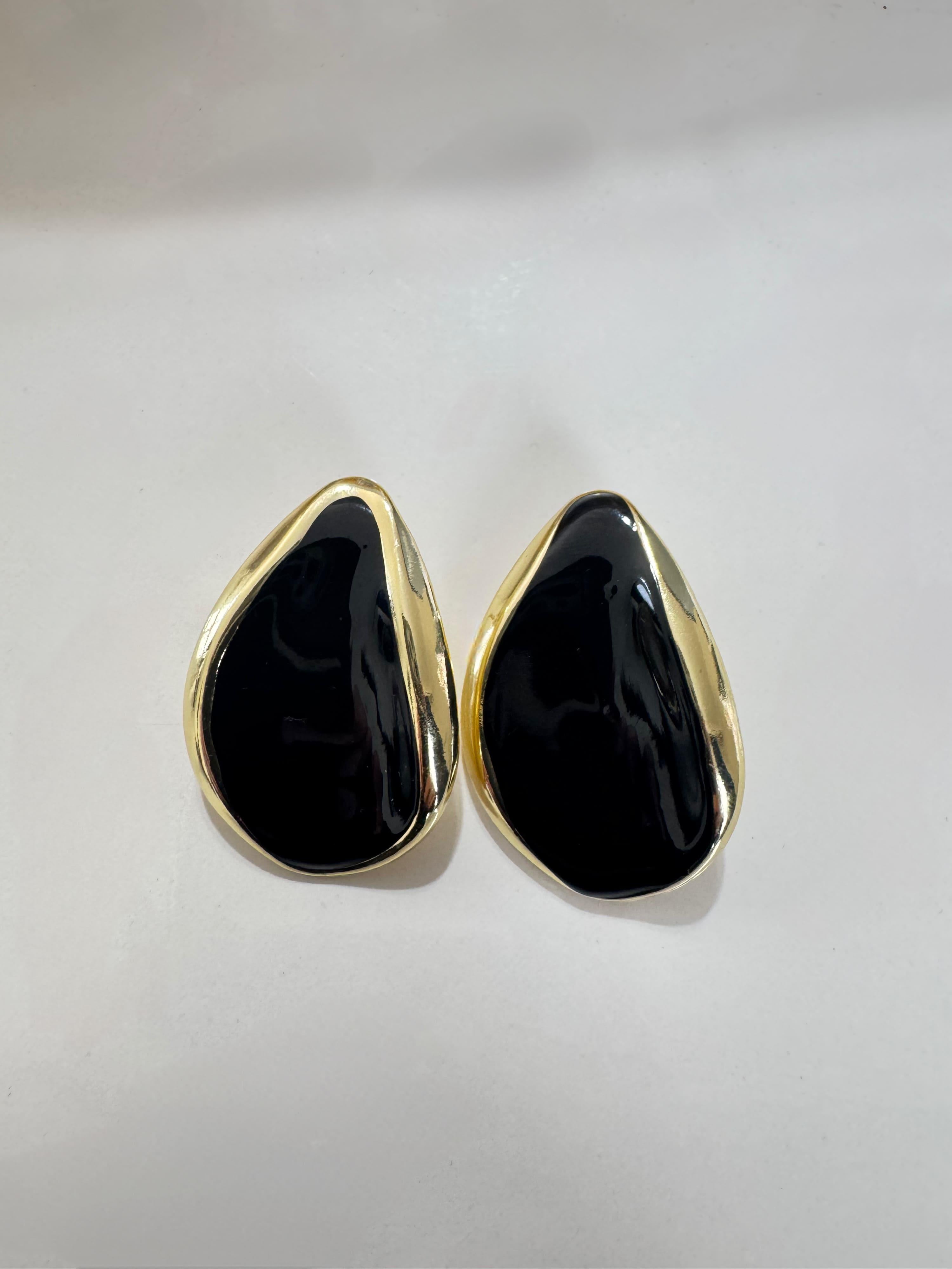 Damla Tasarım Siyah Küpe