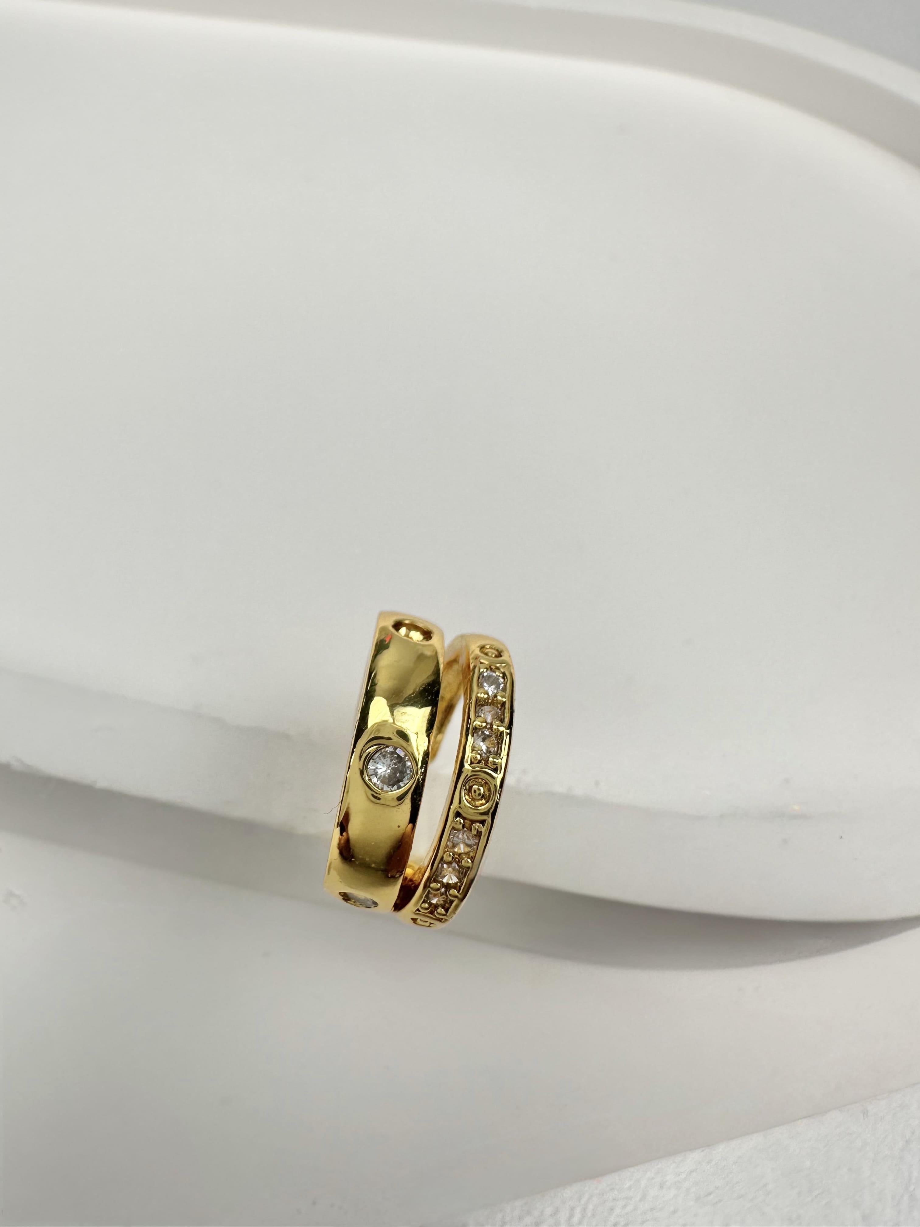 İkili Taş Detaylı Gold Kıkırdak Küpe