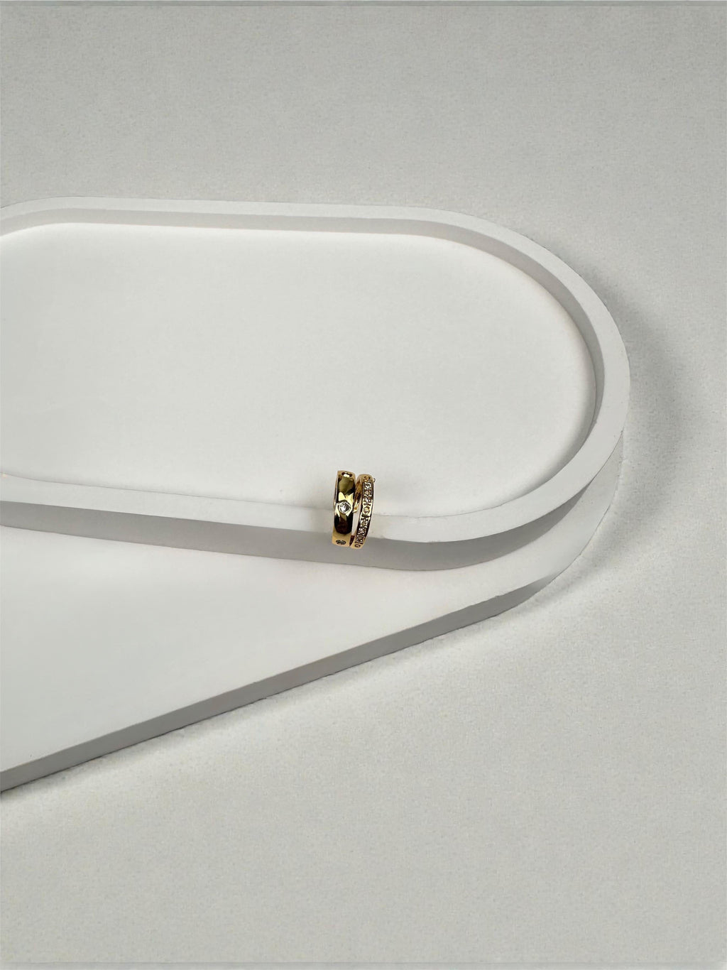 İkili Taş Detaylı Gold Kıkırdak Küpe