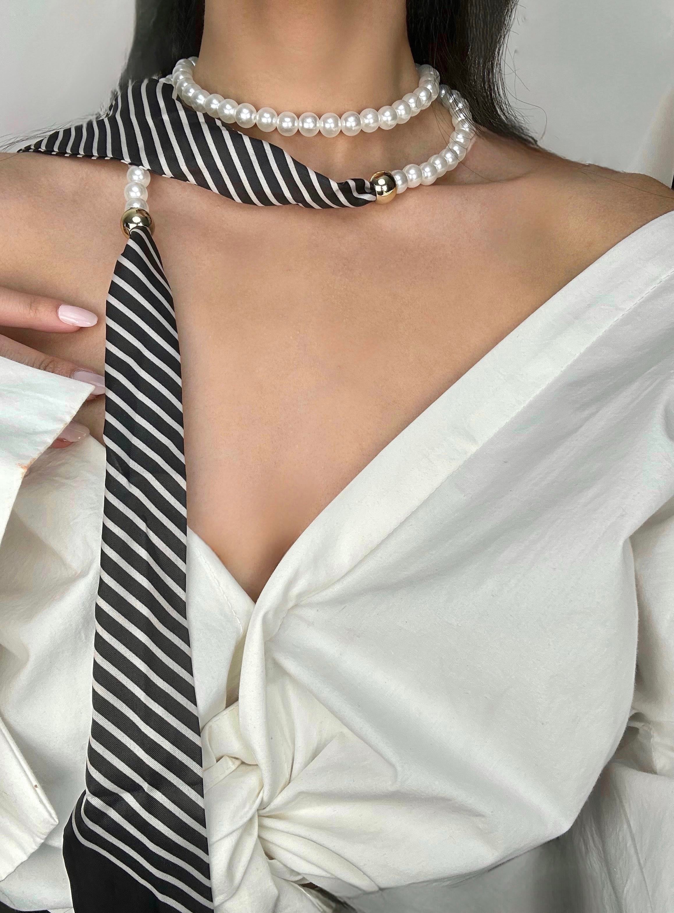 İncili Lacivert Fular