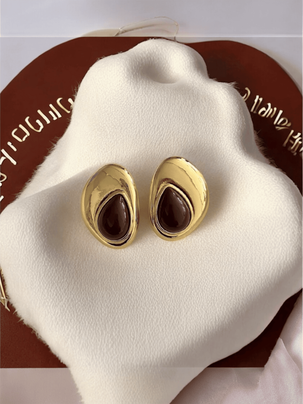 Kahverengi Damla Mng Gold Küpe