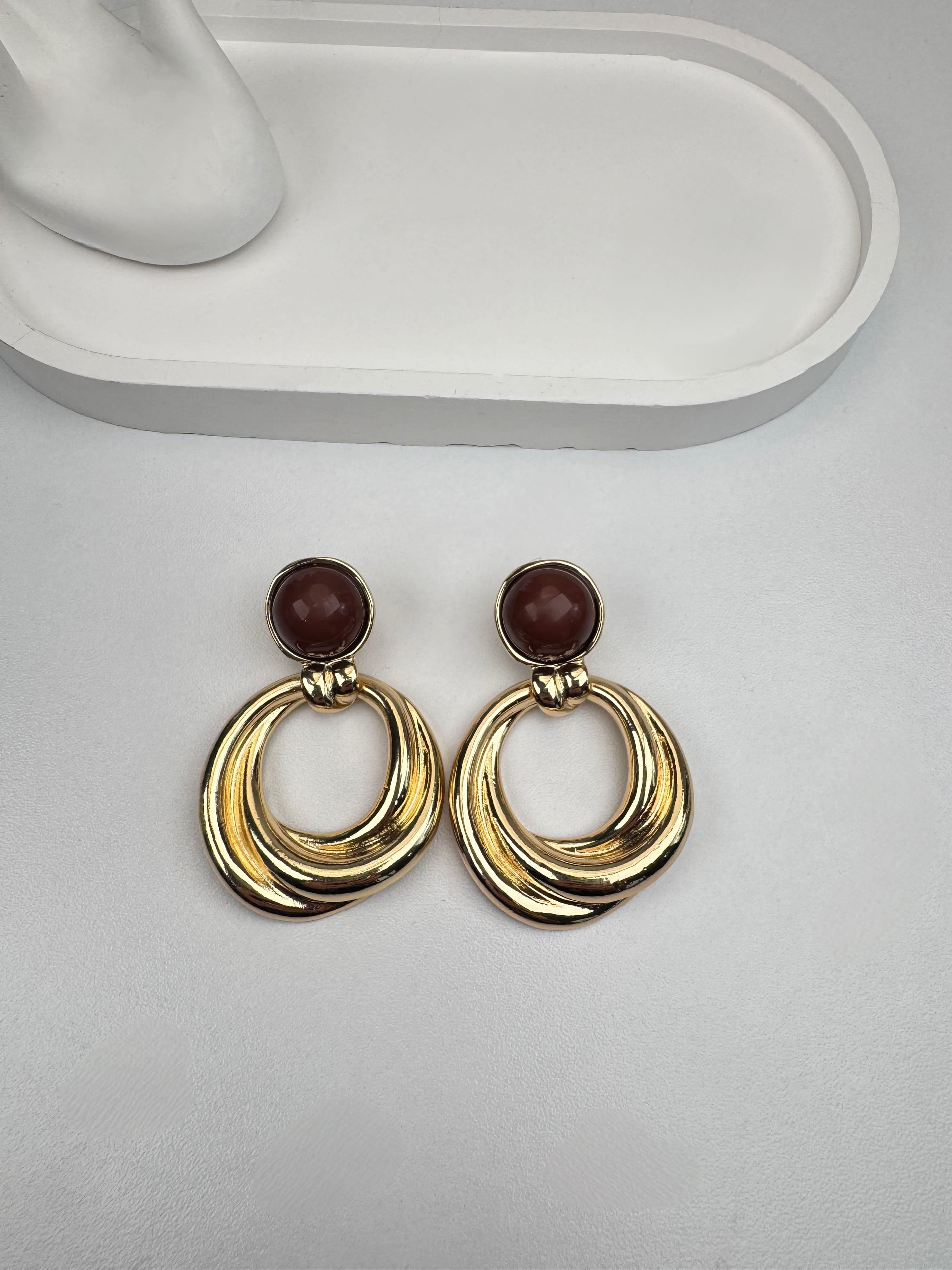 Kahvrengi Toplu Gold Sallantılı Küpe