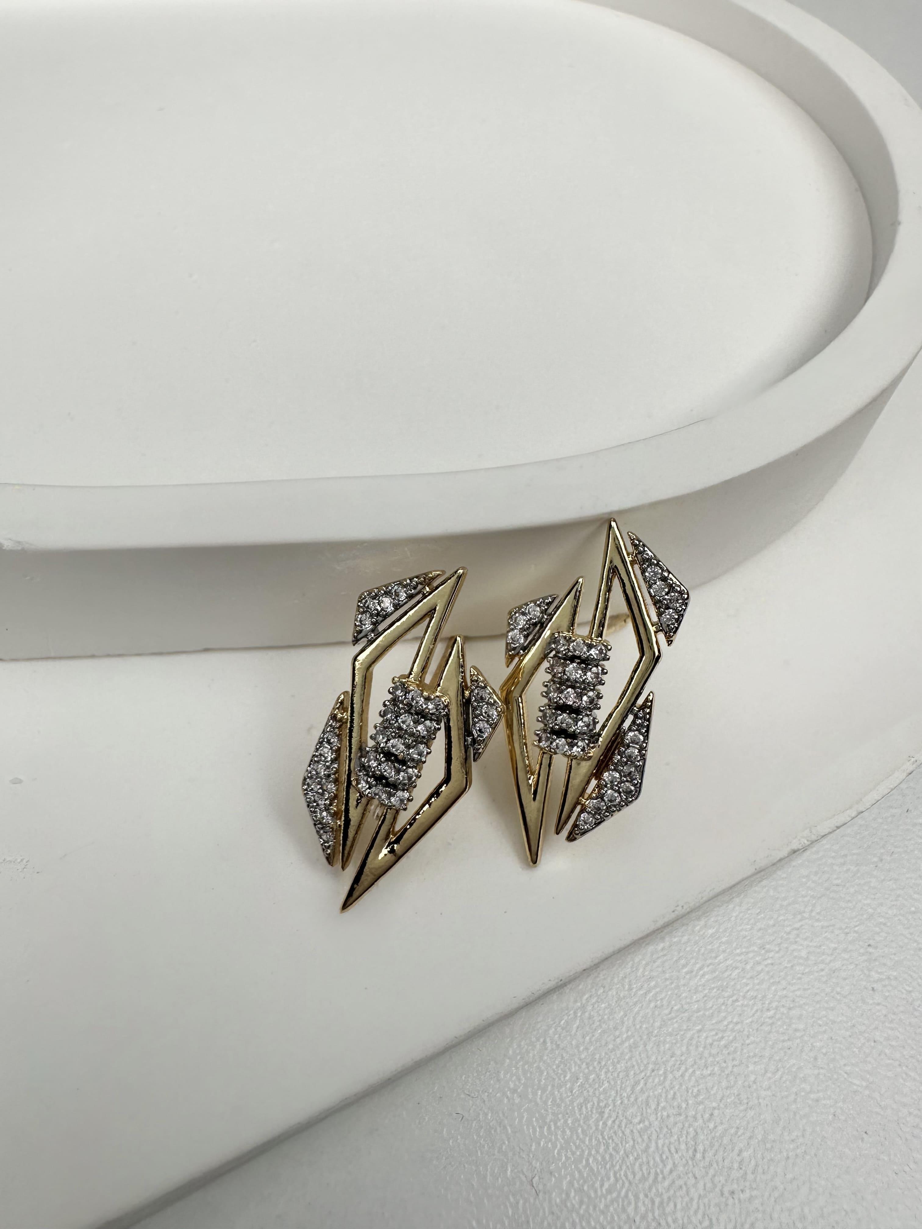 Mini Boy Taşlı Wlm Küpe