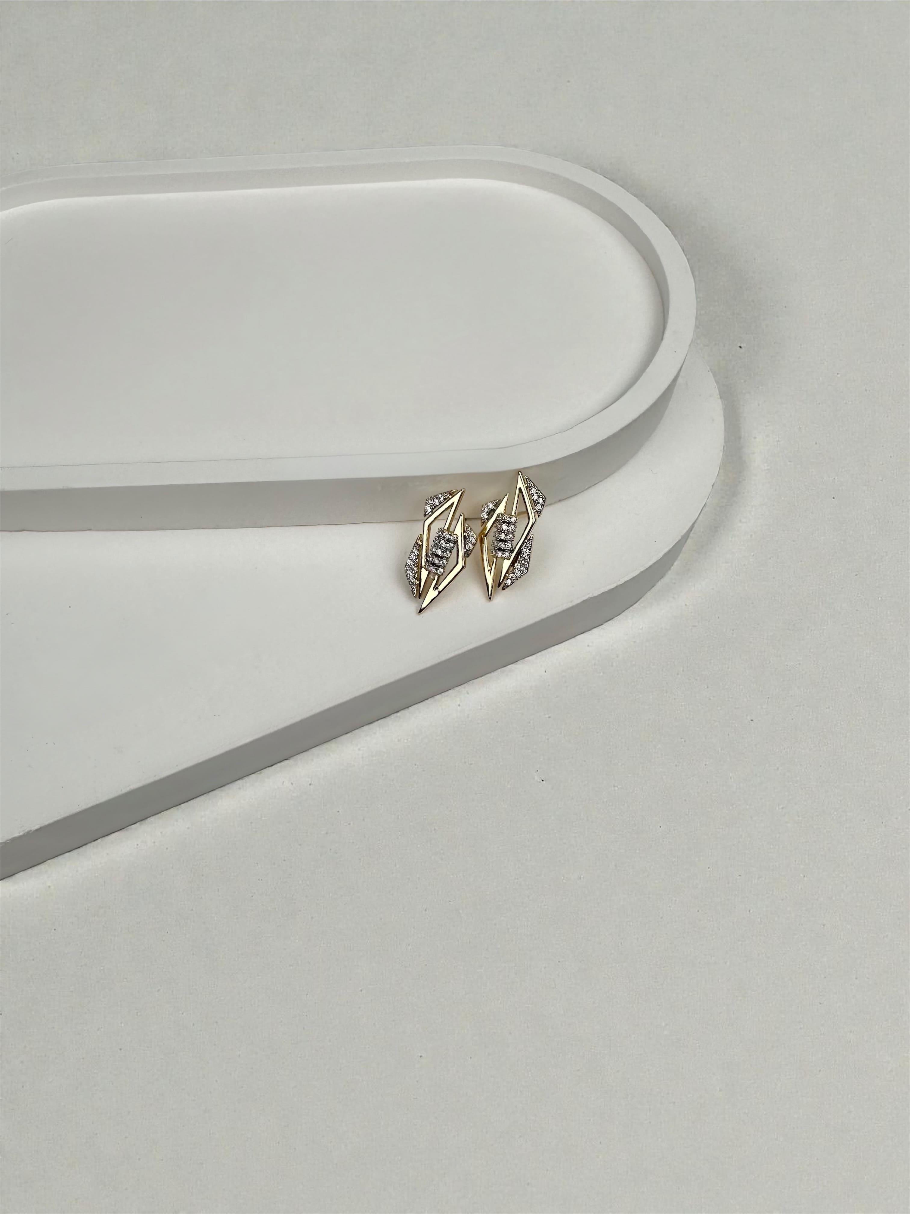 Mini Boy Taşlı Wlm Küpe