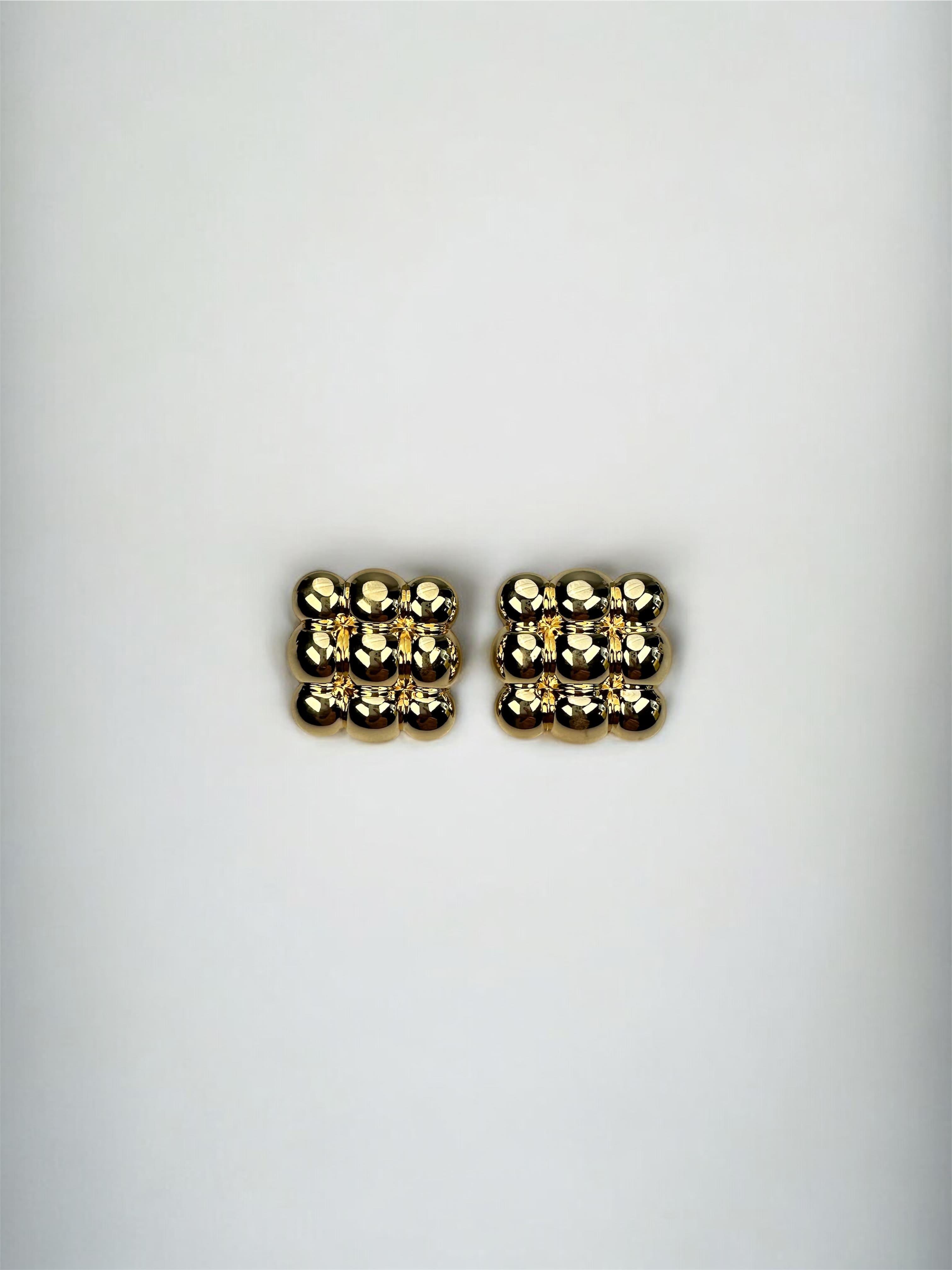 Mng Kare Tasarım Gold Küpe