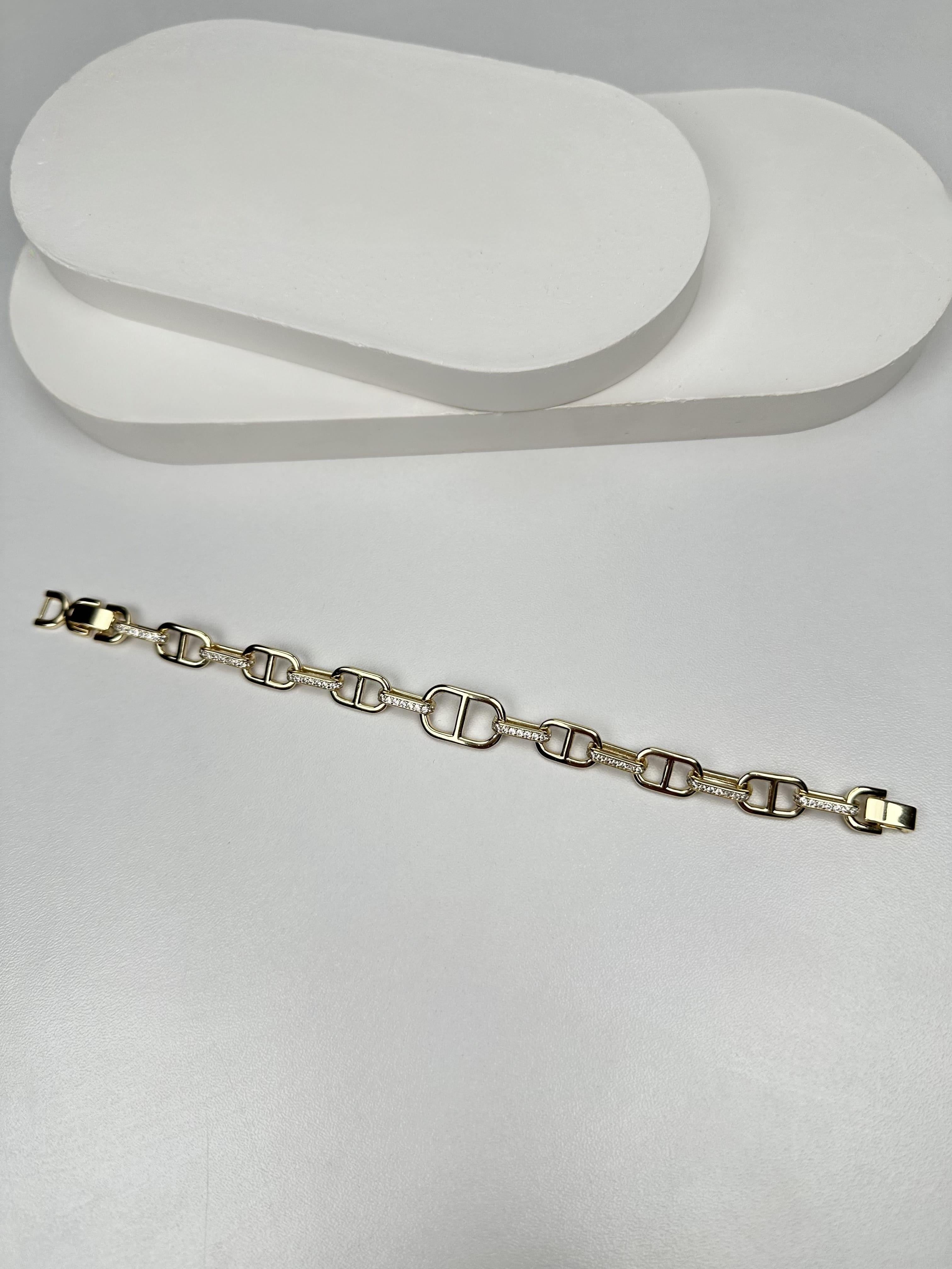 Özel Seri Geometrik Desen Taşlı Gold Bileklik